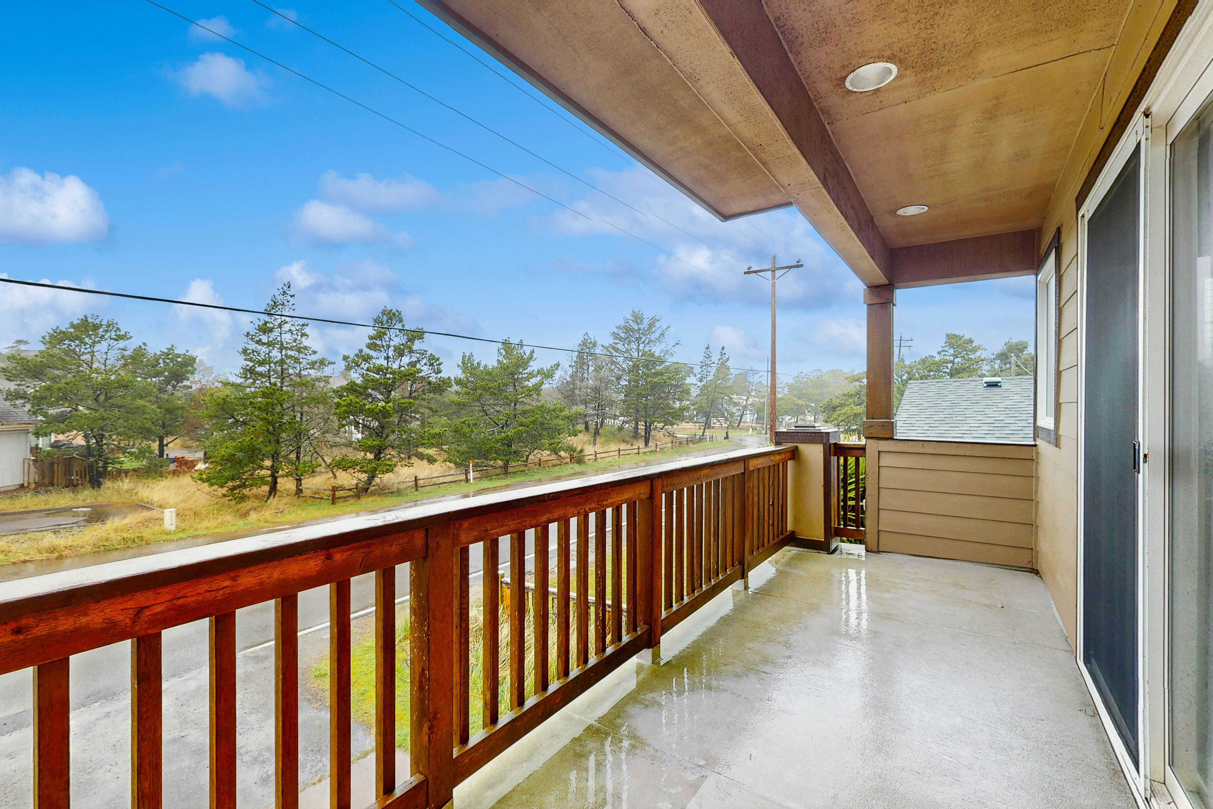 Family-friendly home with private hot tub, fireplace, & BBQ, close to beach