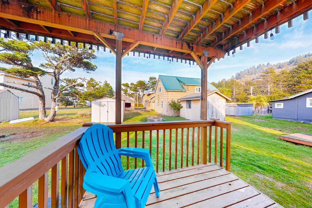 Charming house with tranquil setting near the beach