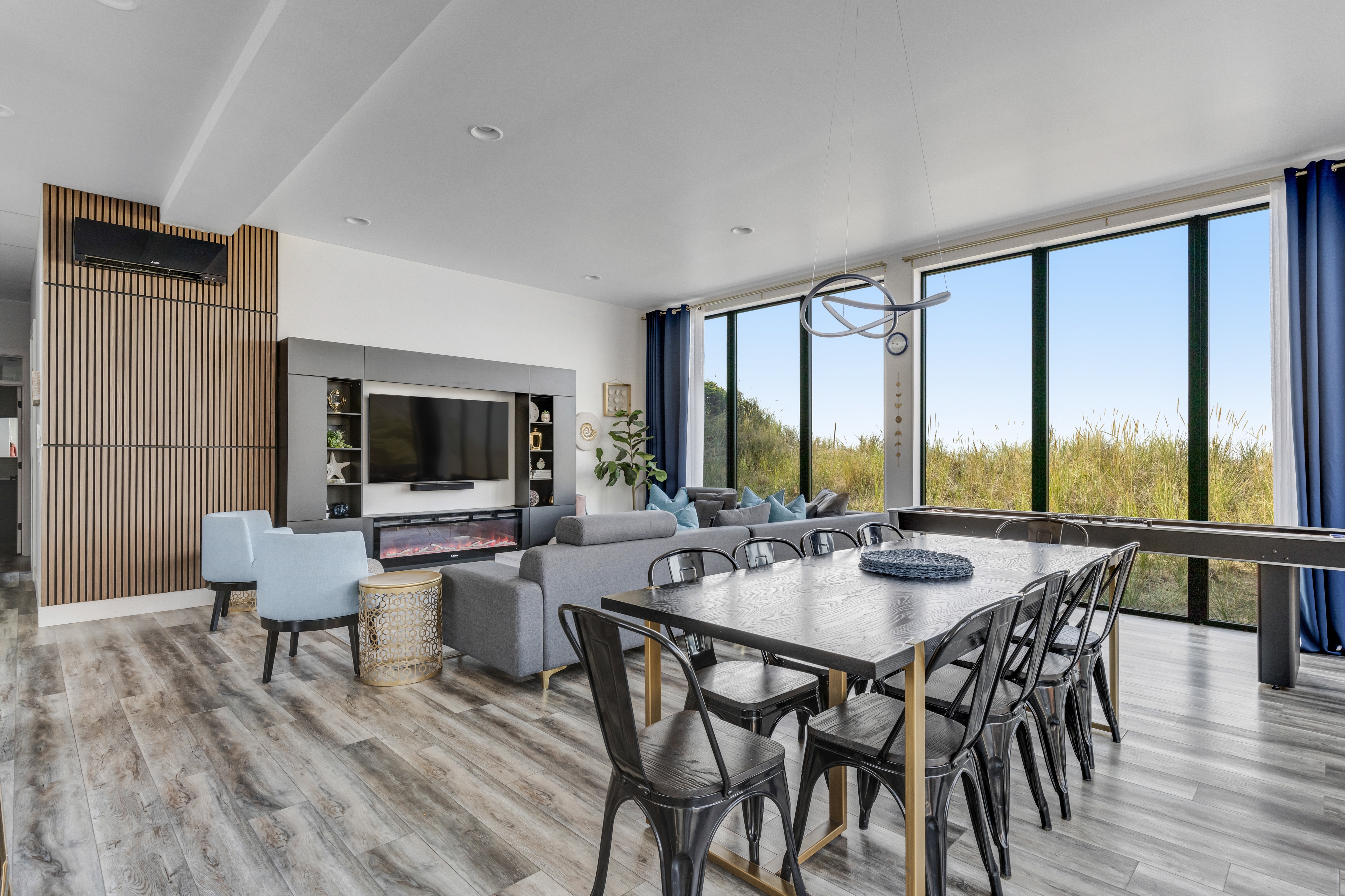 Beachfront designer paradise with amazing ocean view hot tub and shuffleboard