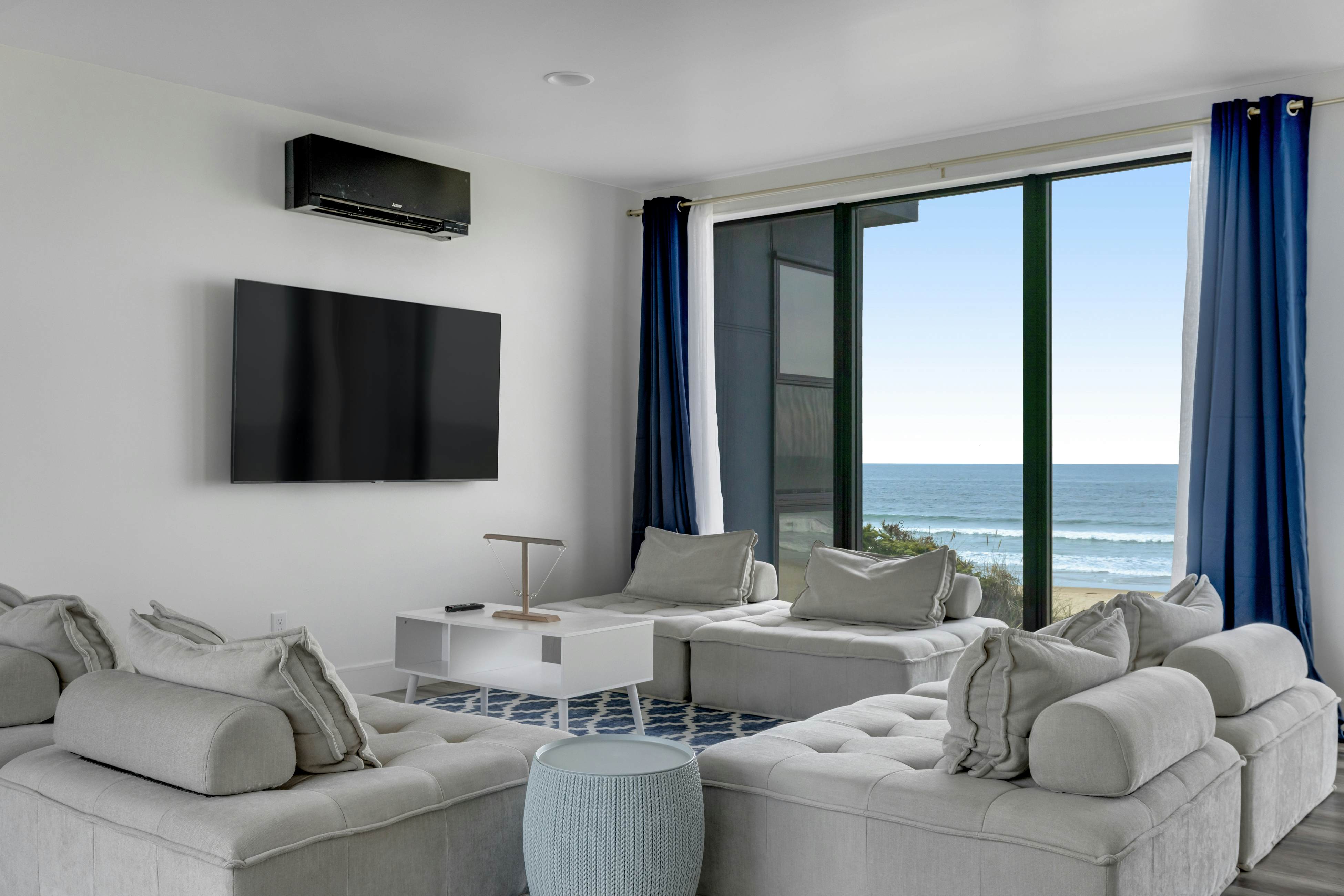 Beachfront designer paradise with amazing ocean view hot tub and shuffleboard