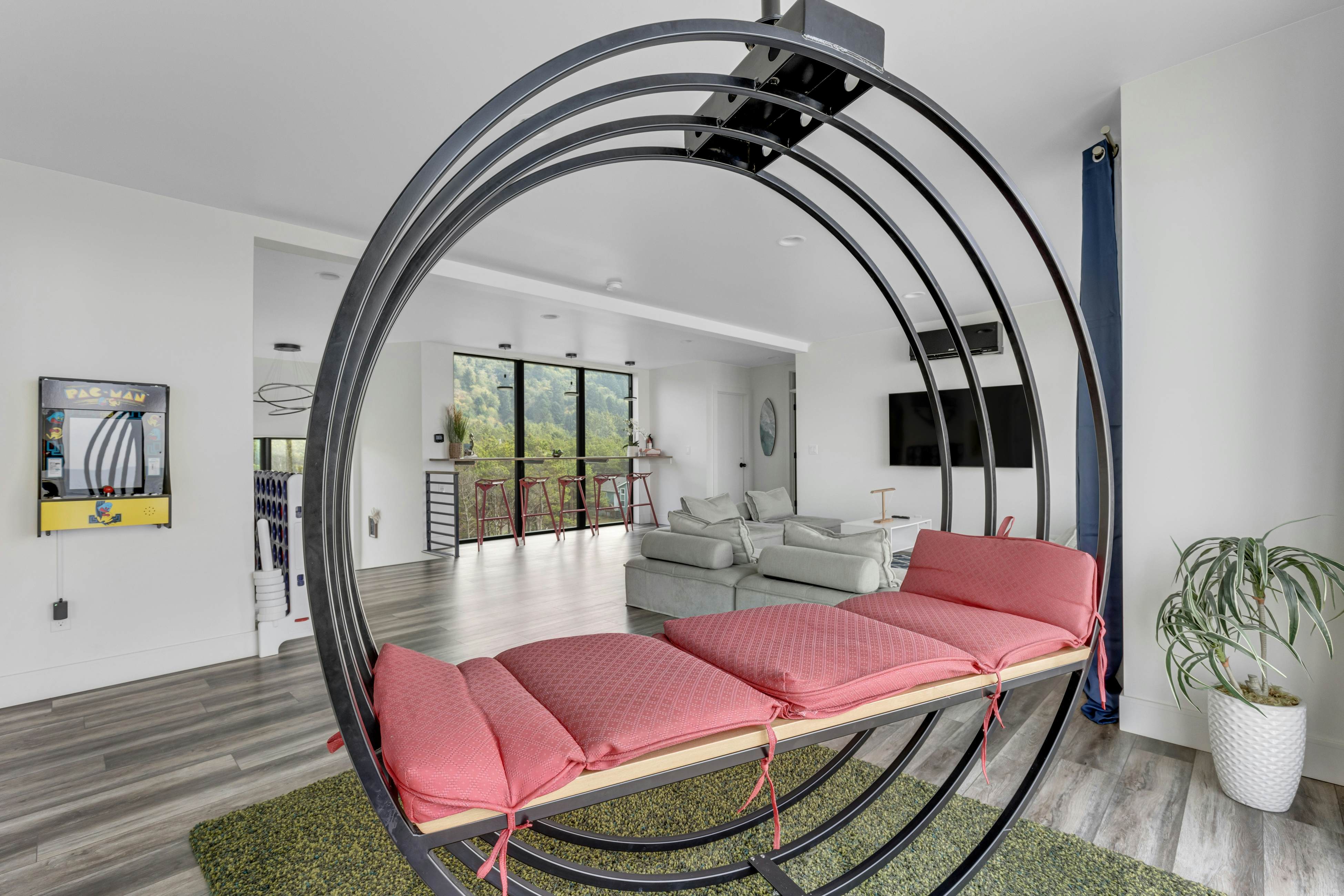 Beachfront designer paradise with amazing ocean view hot tub and shuffleboard