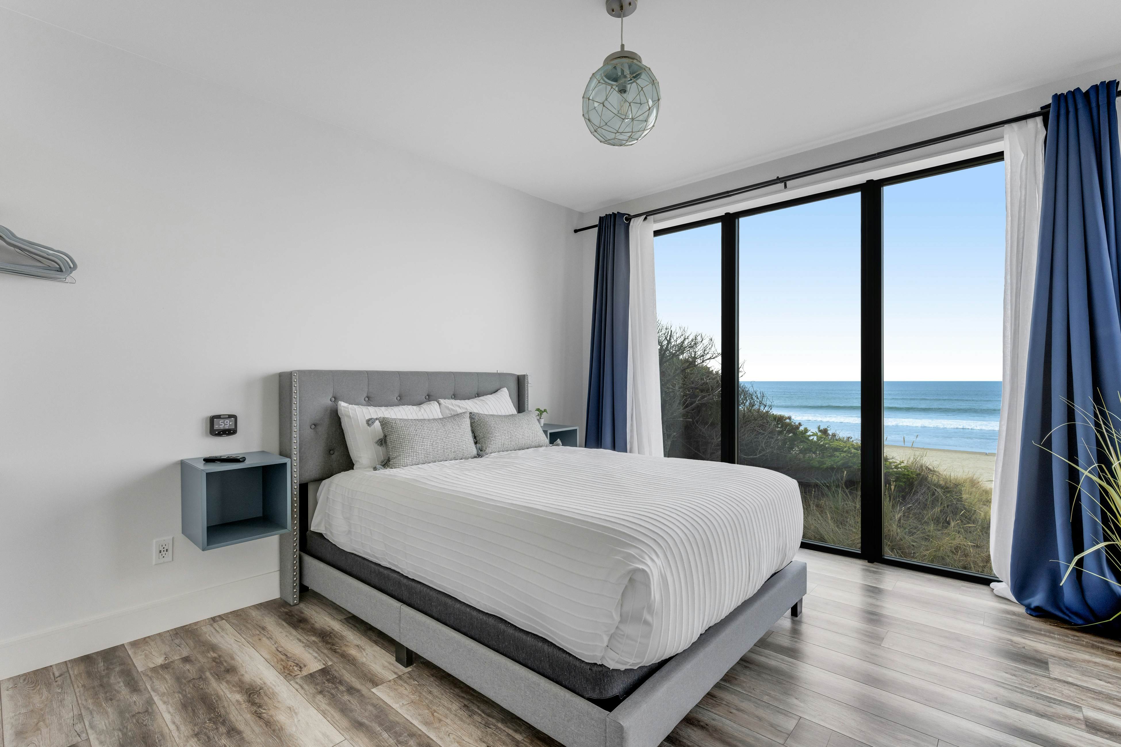 Beachfront designer paradise with amazing ocean view hot tub and shuffleboard