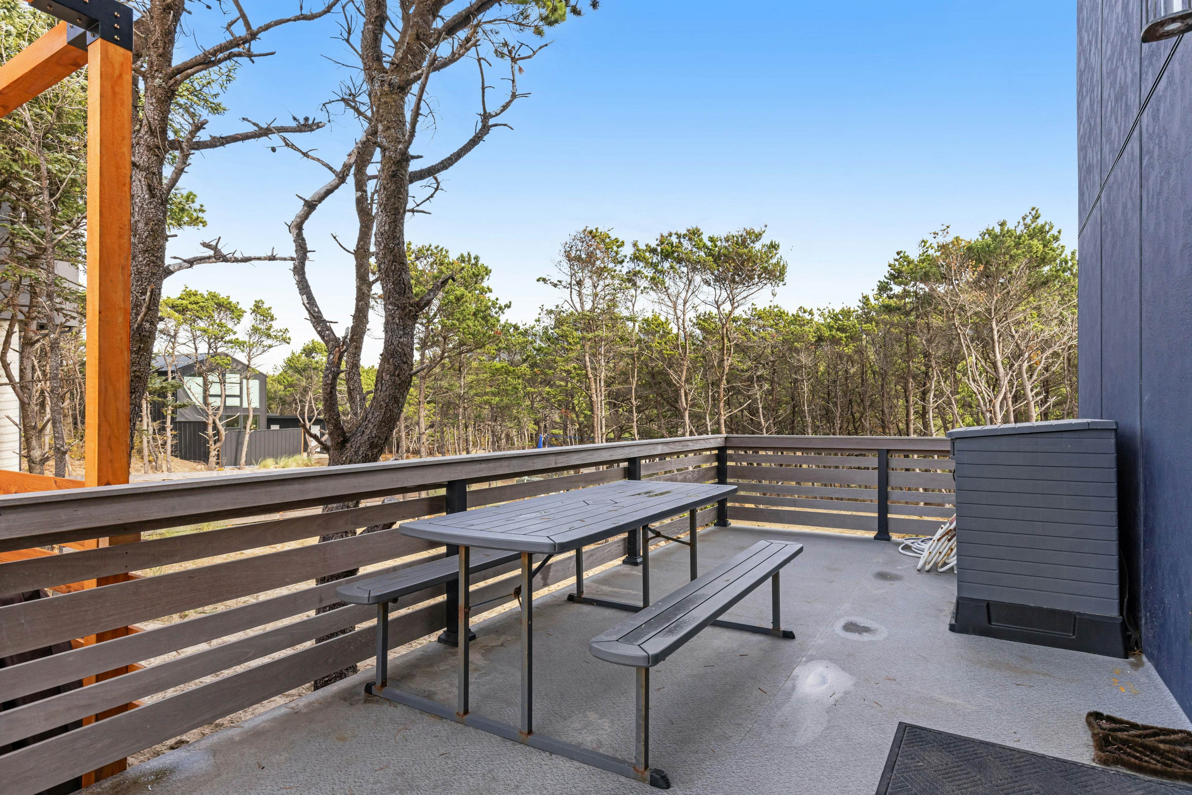 Beachfront designer paradise with amazing ocean view hot tub and shuffleboard