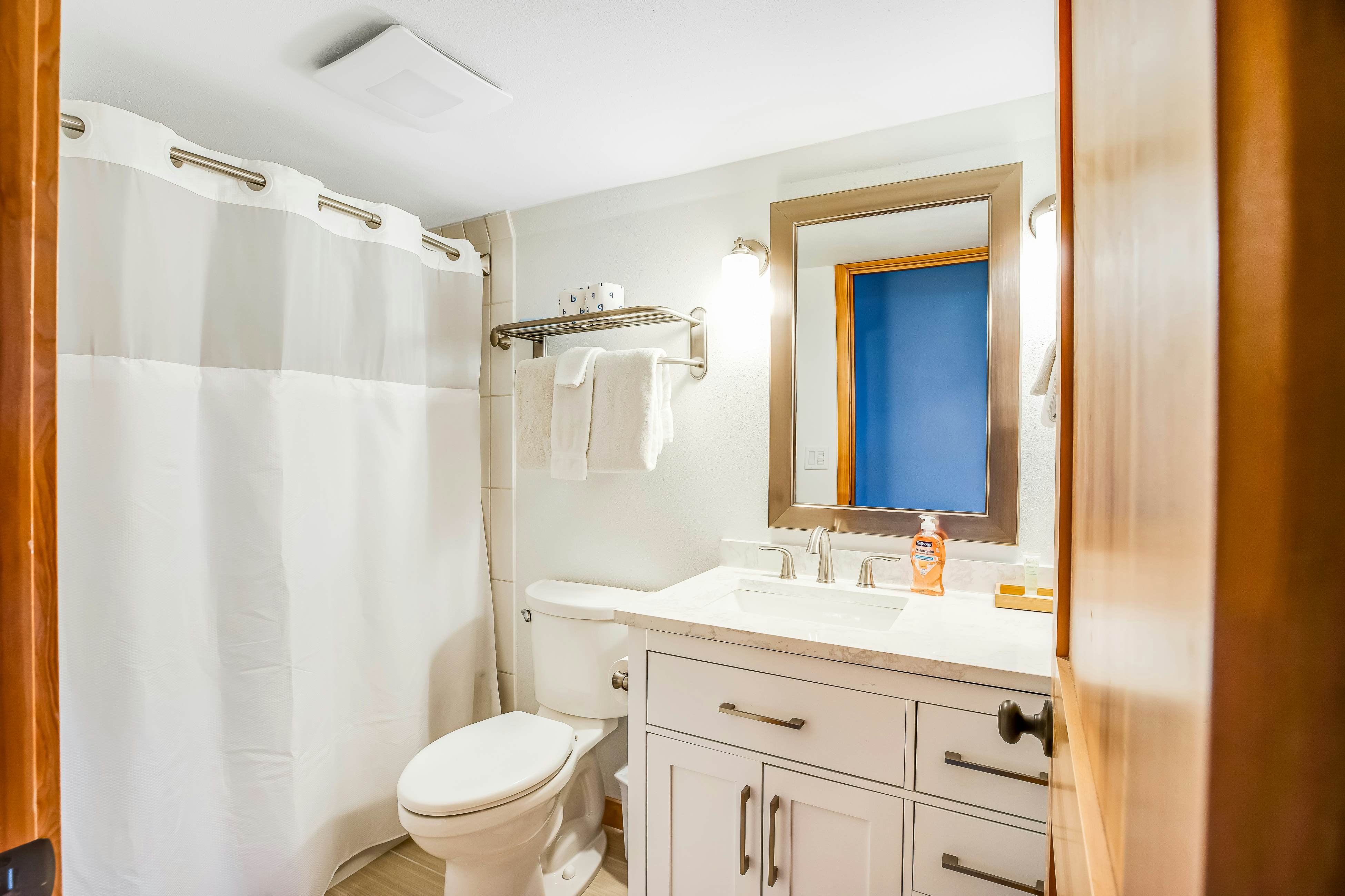 Ocean & lake view home with private hot tub & beach access