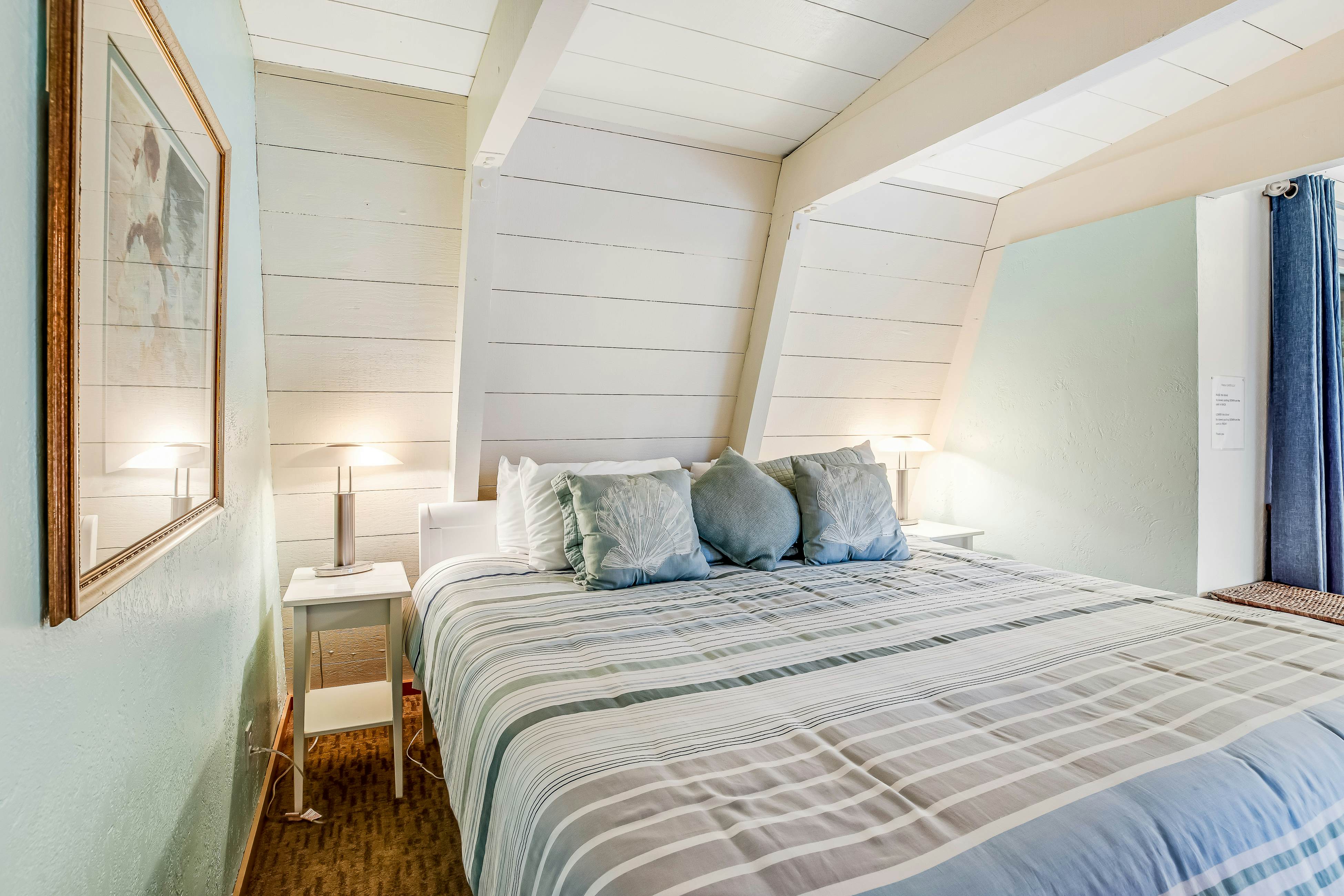 Ocean & lake view home with private hot tub & beach access