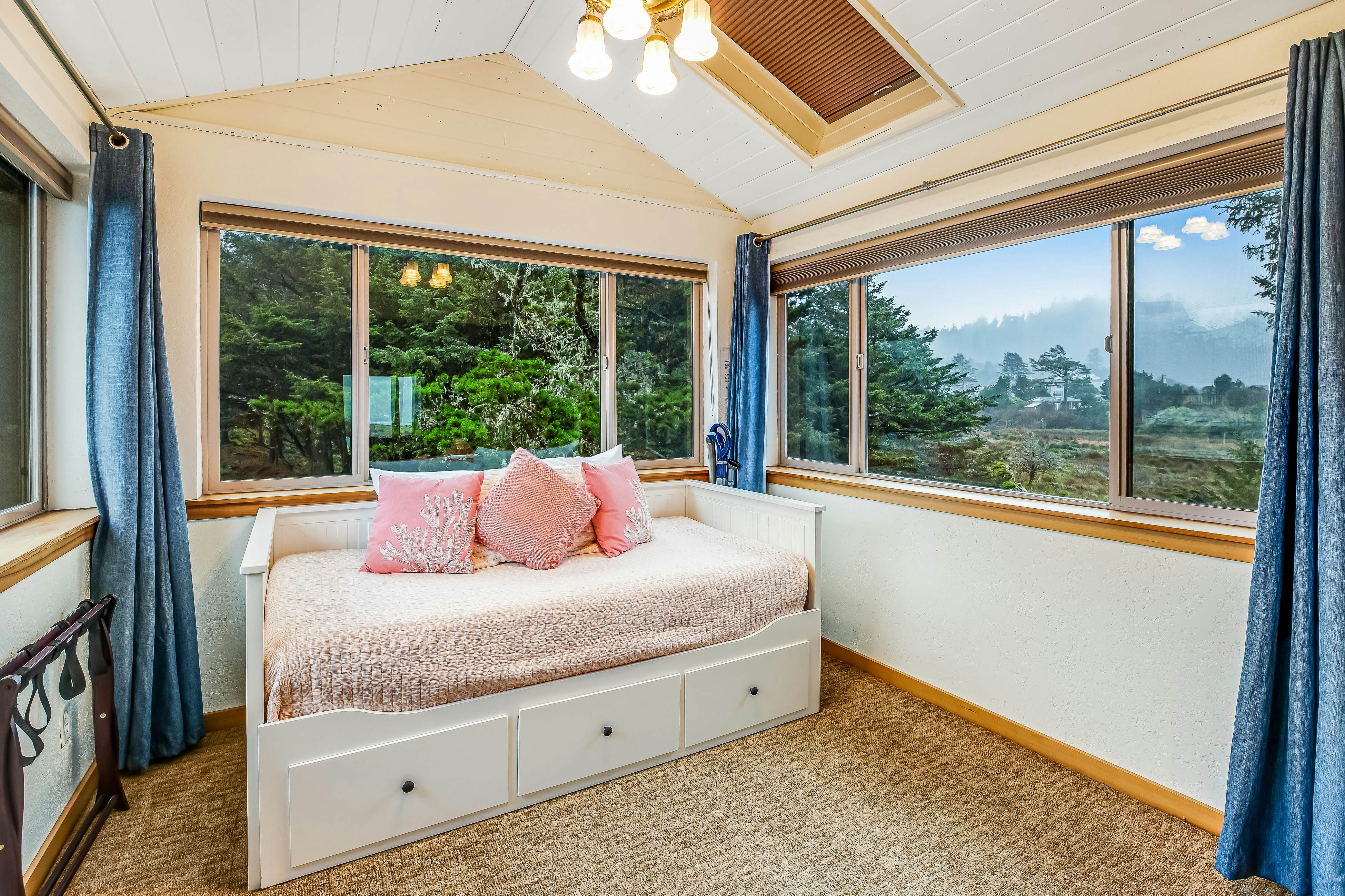 Ocean & lake view home with private hot tub & beach access