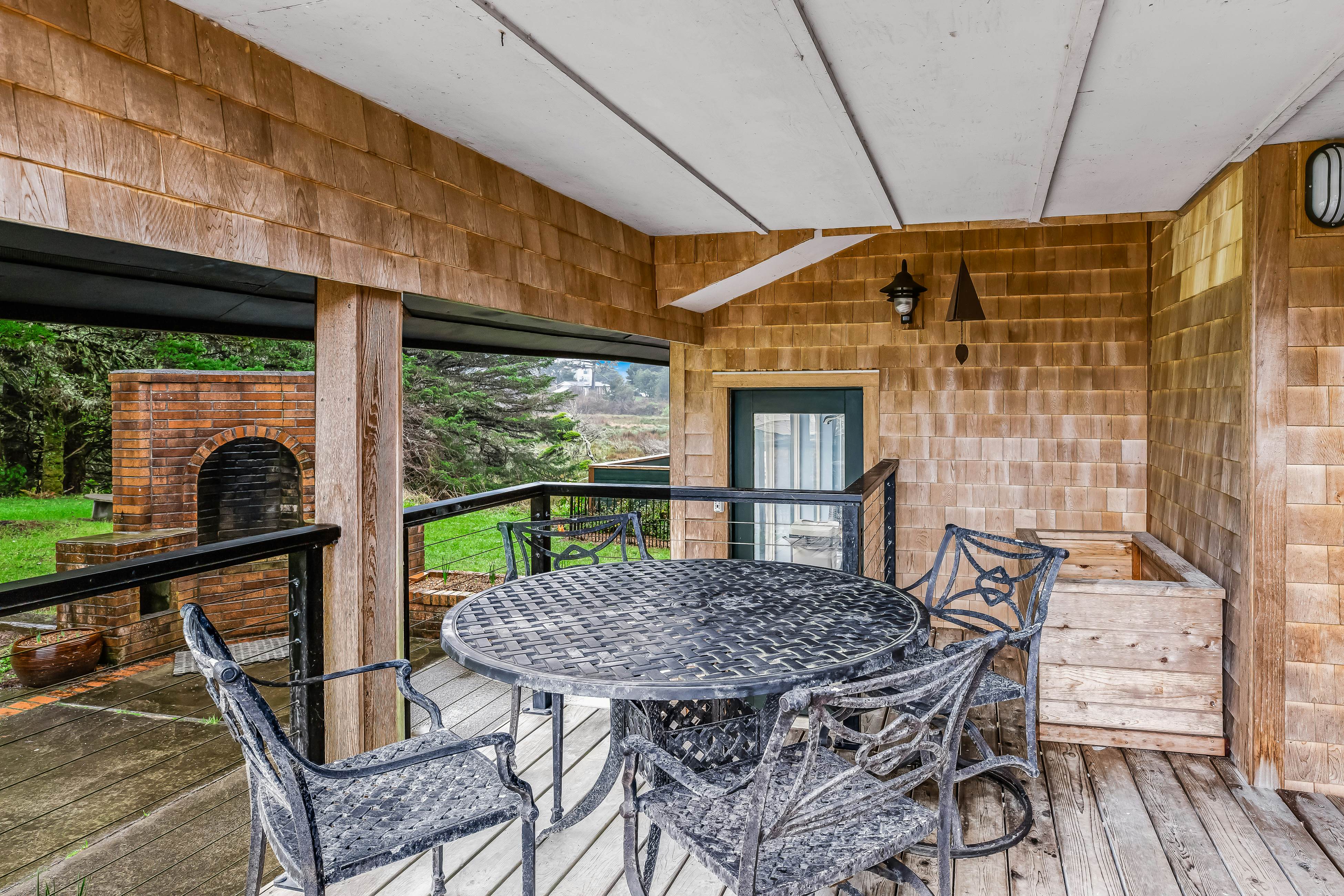 Ocean & lake view home with private hot tub & beach access