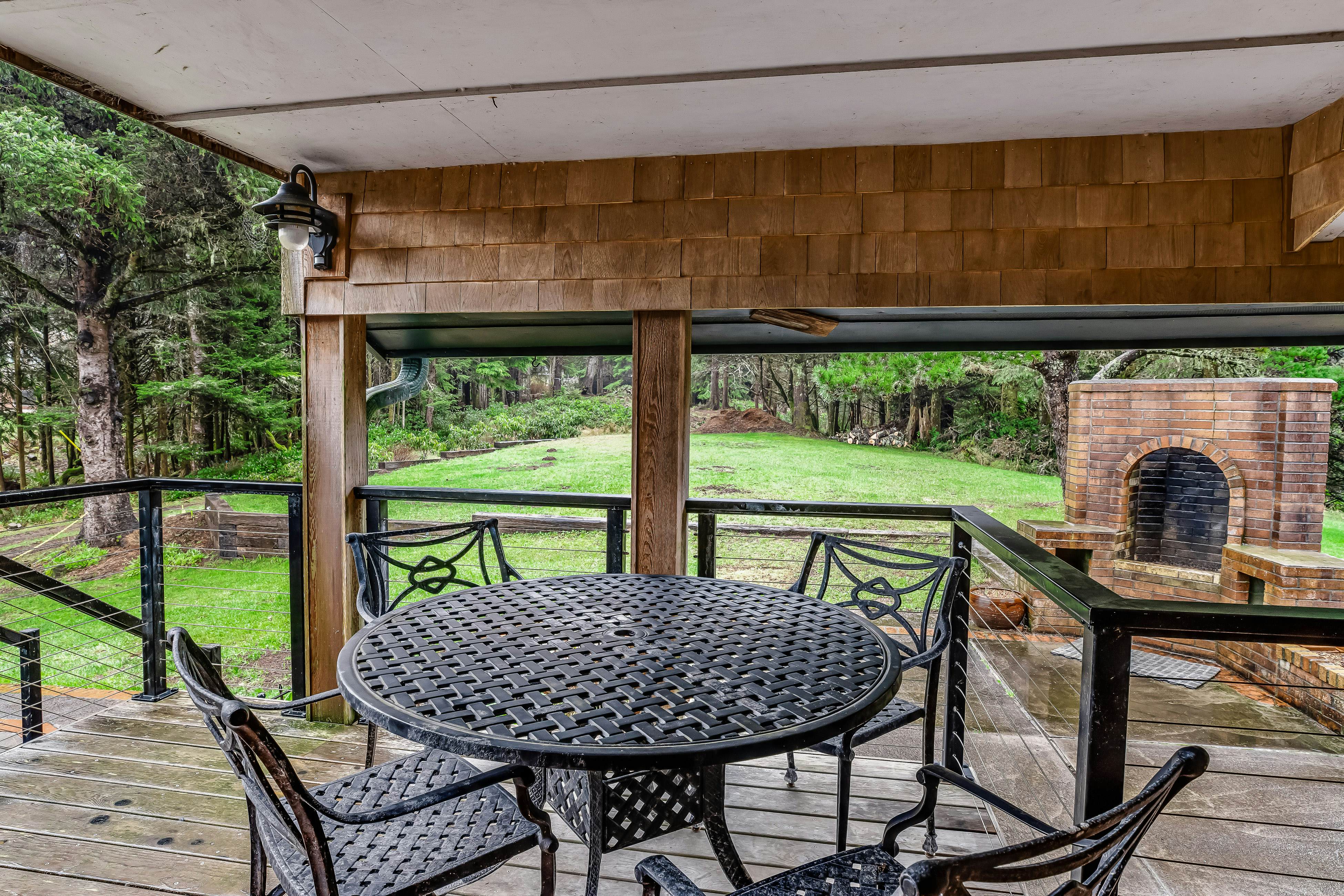 Ocean & lake view home with private hot tub & beach access