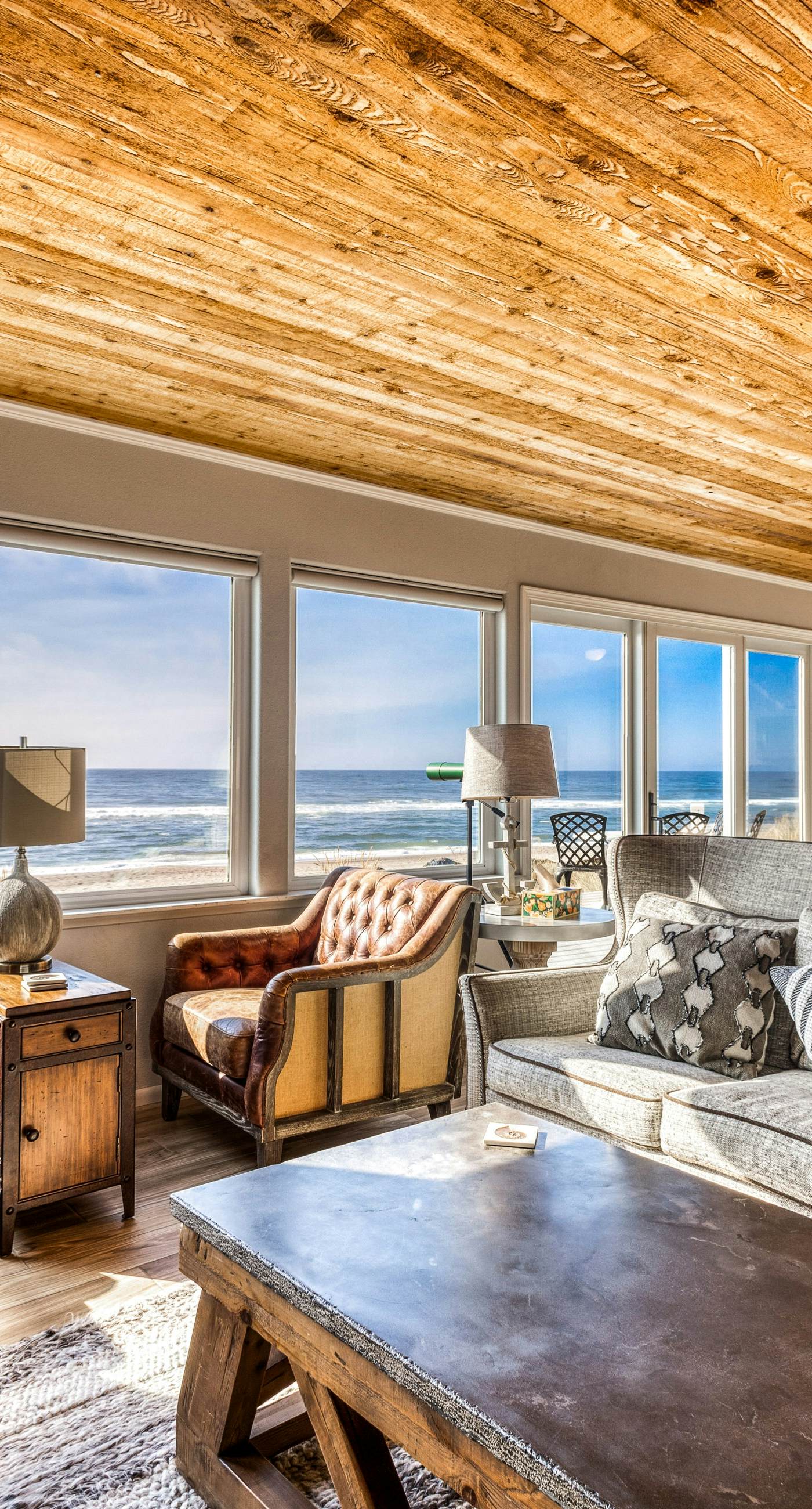 Beachfront home with ocean view hot tub and wood burning fireplace dog friendly