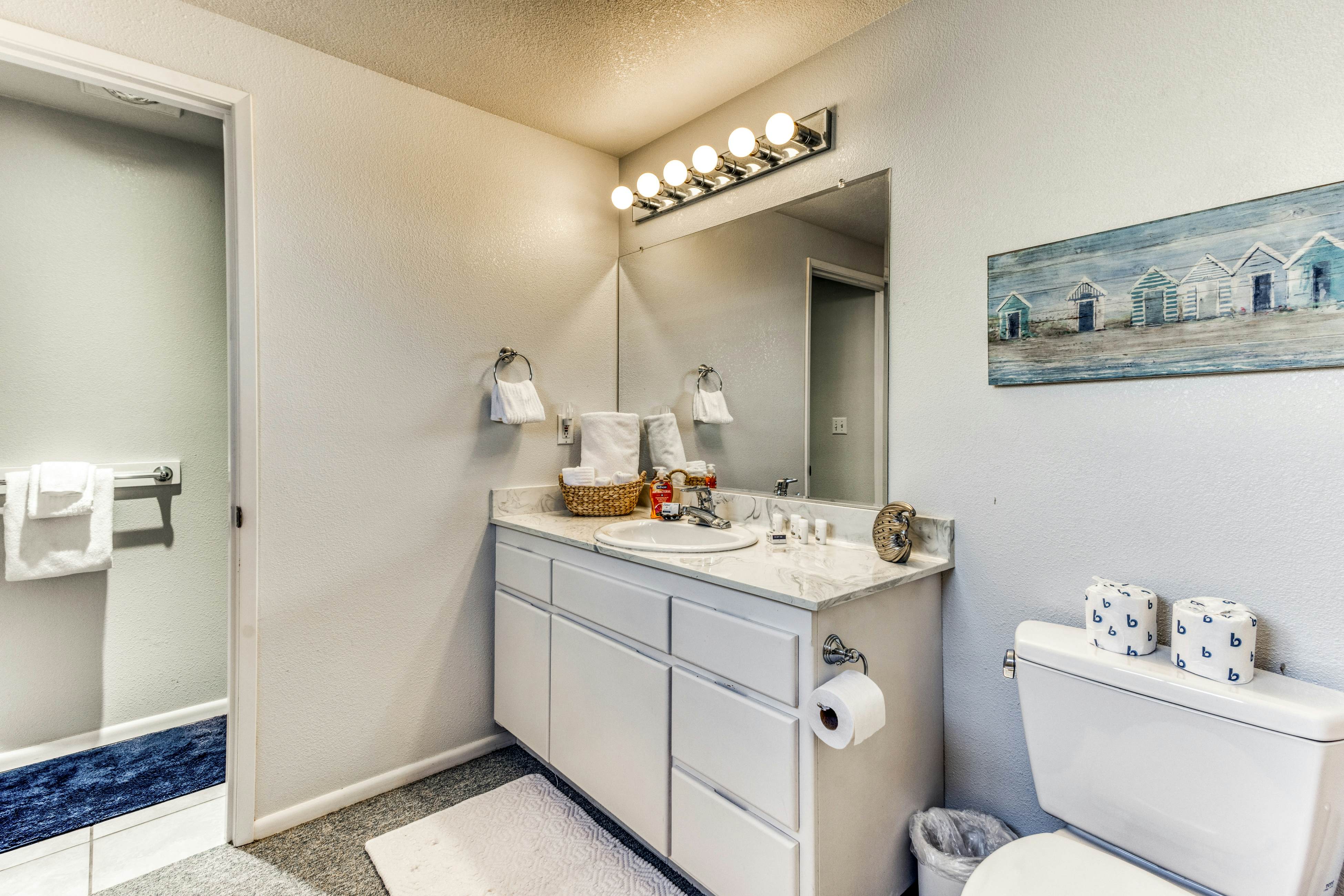 Beachfront home with ocean-view hot tub & wood-burning fireplace - dog-friendly