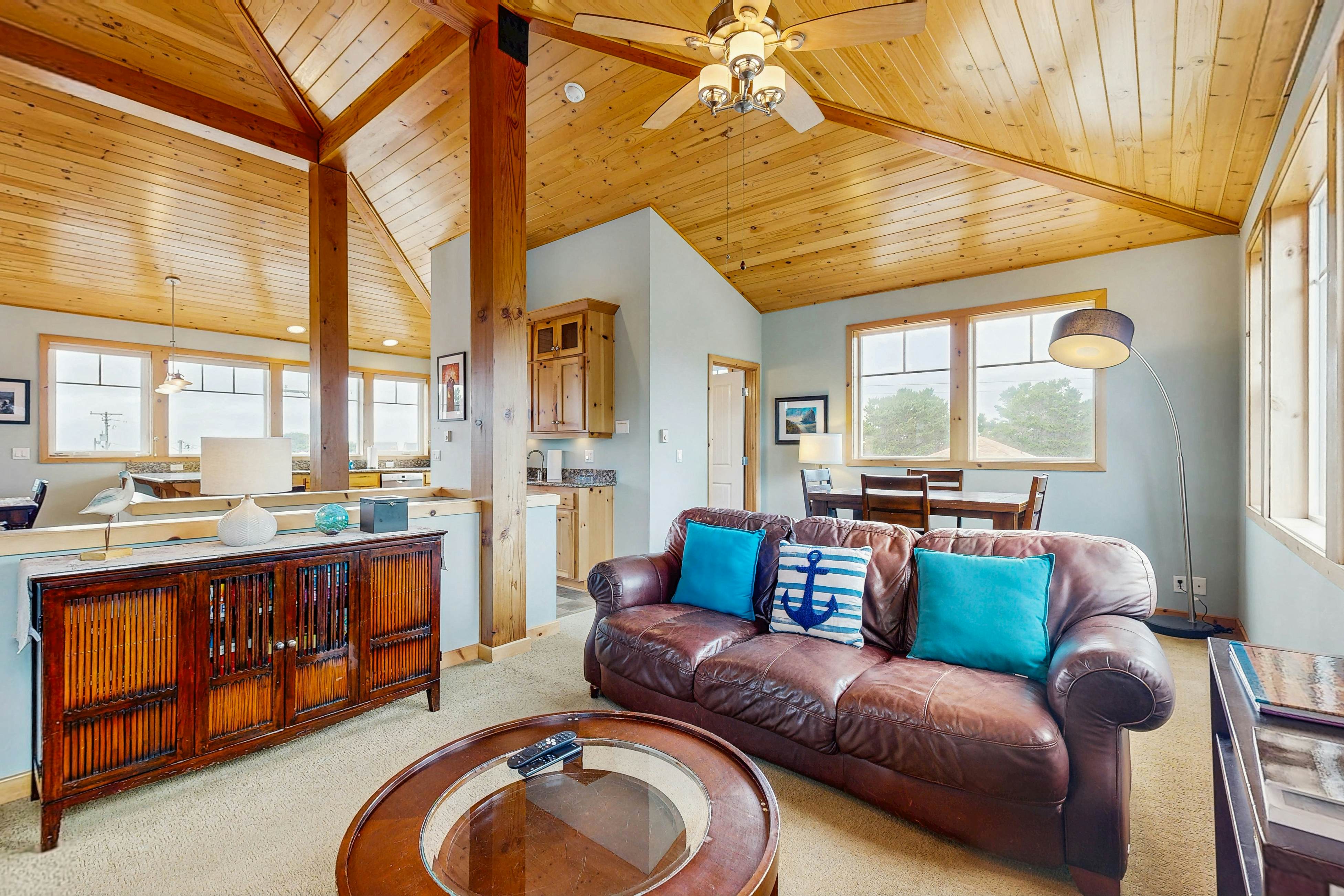 Dog-friendly Neskowin Village home w/ ocean views, private hot tub, & patio