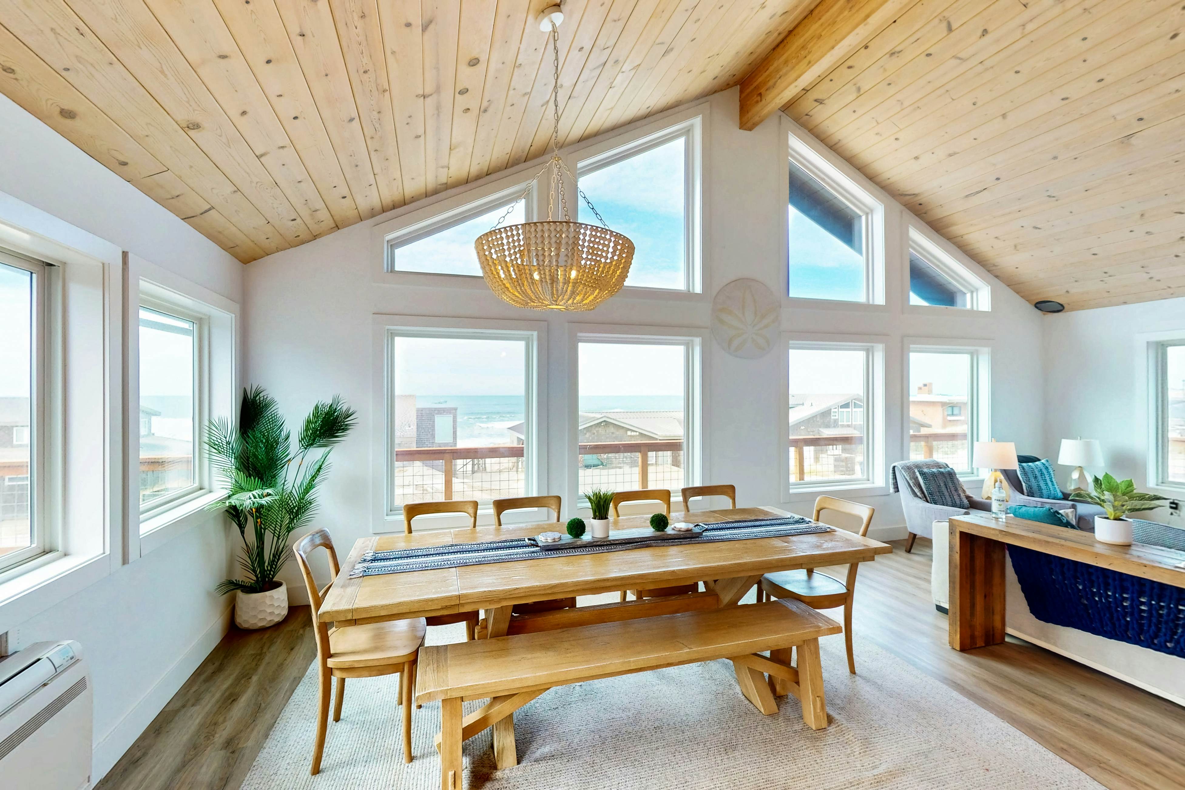 Designer home with stunning ocean & sunset views, steps to beach - dog-friendly