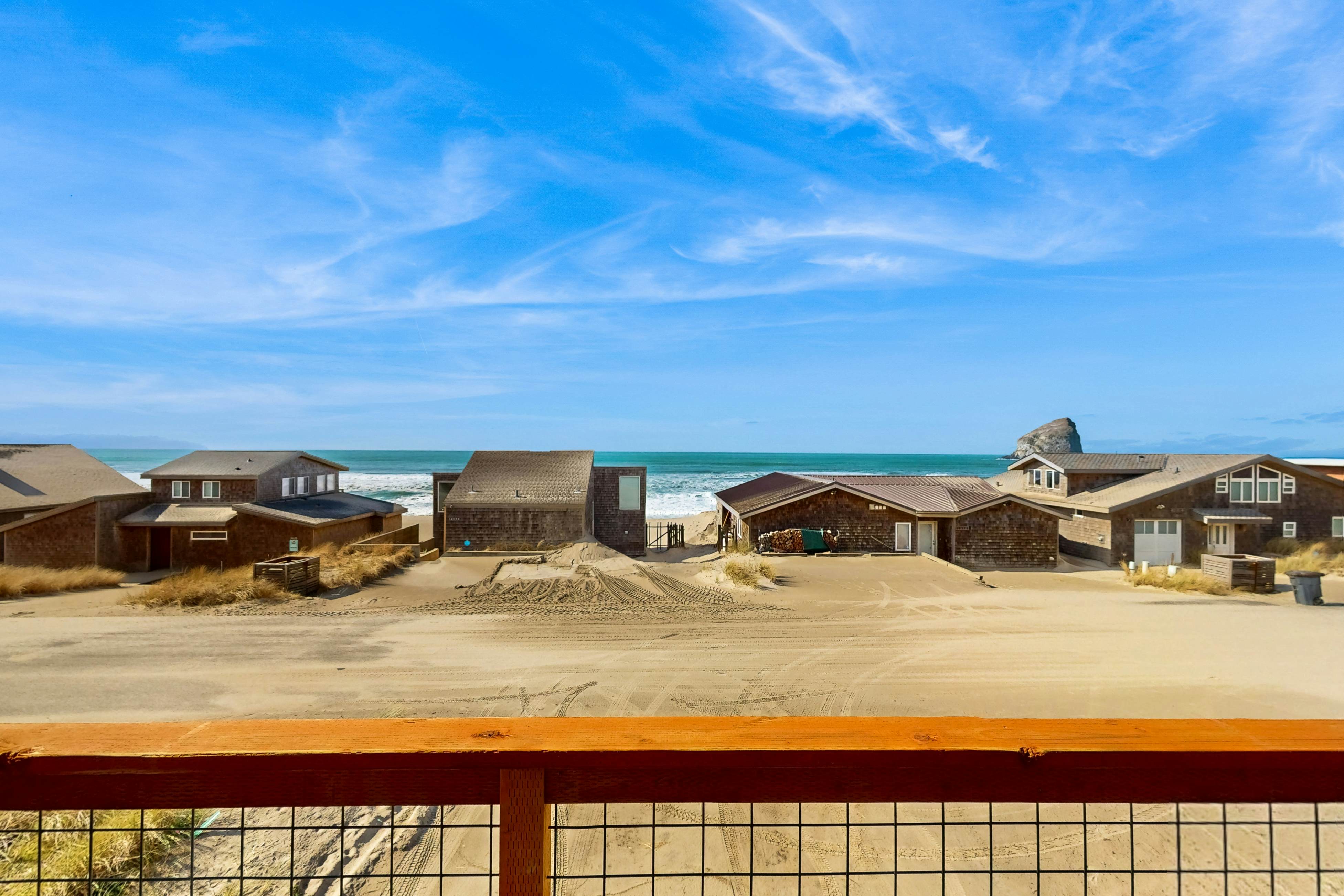 Designer home with stunning ocean & sunset views, steps to beach - dog-friendly
