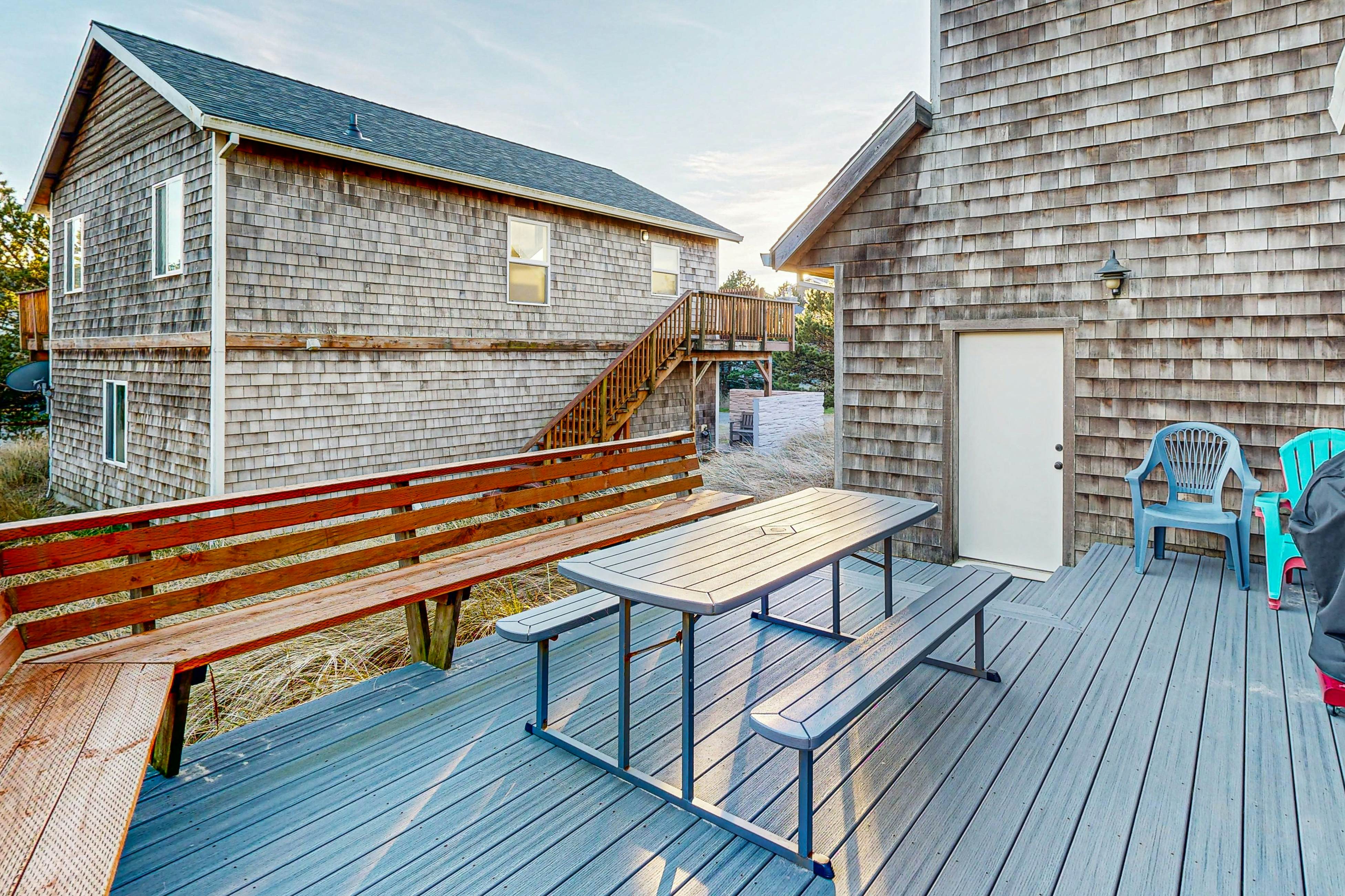 Spacious Home with Private Hot Tub & Ocean Views - One Block to the Beach