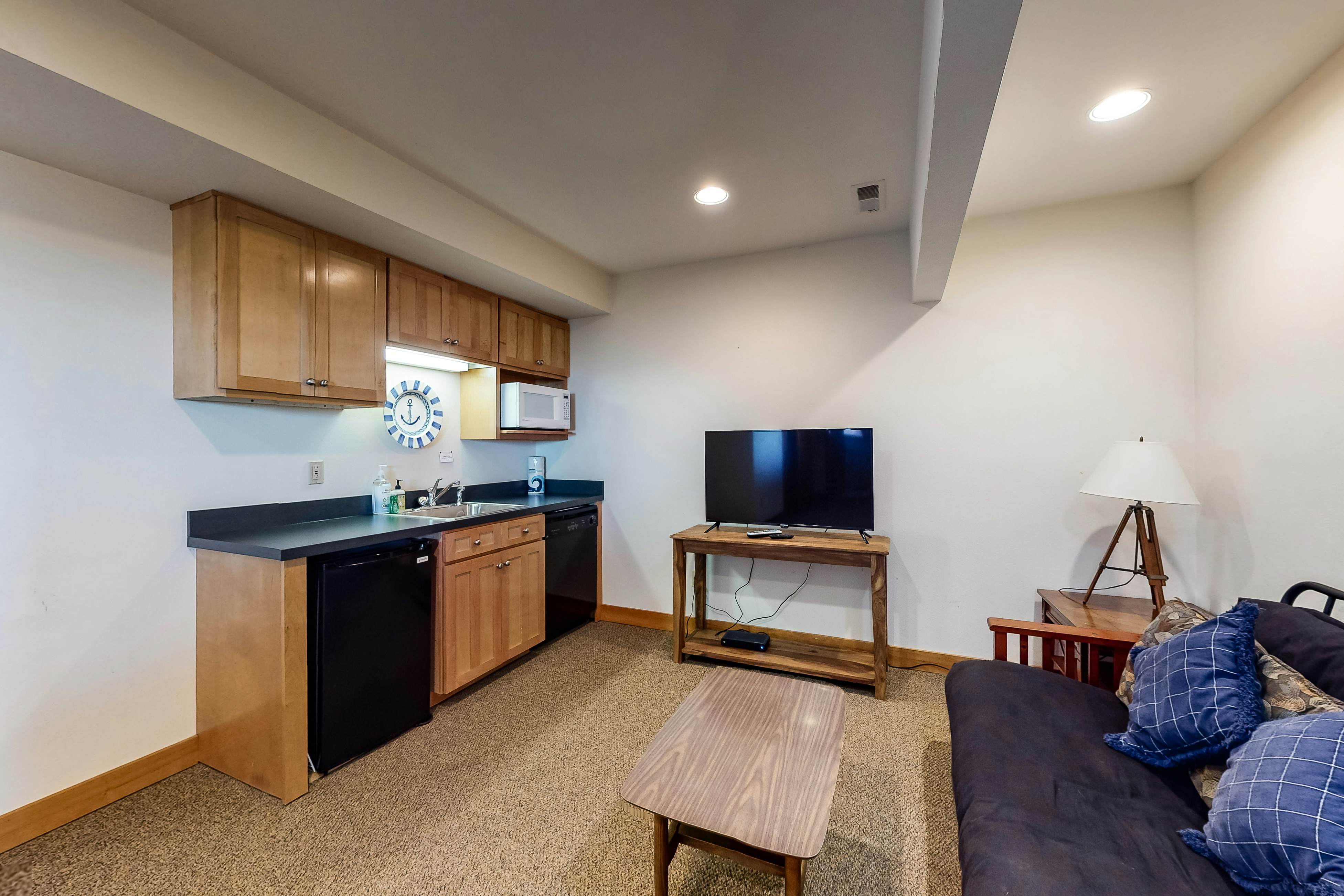 Beautiful oceanfront home w/ a gorgeous view