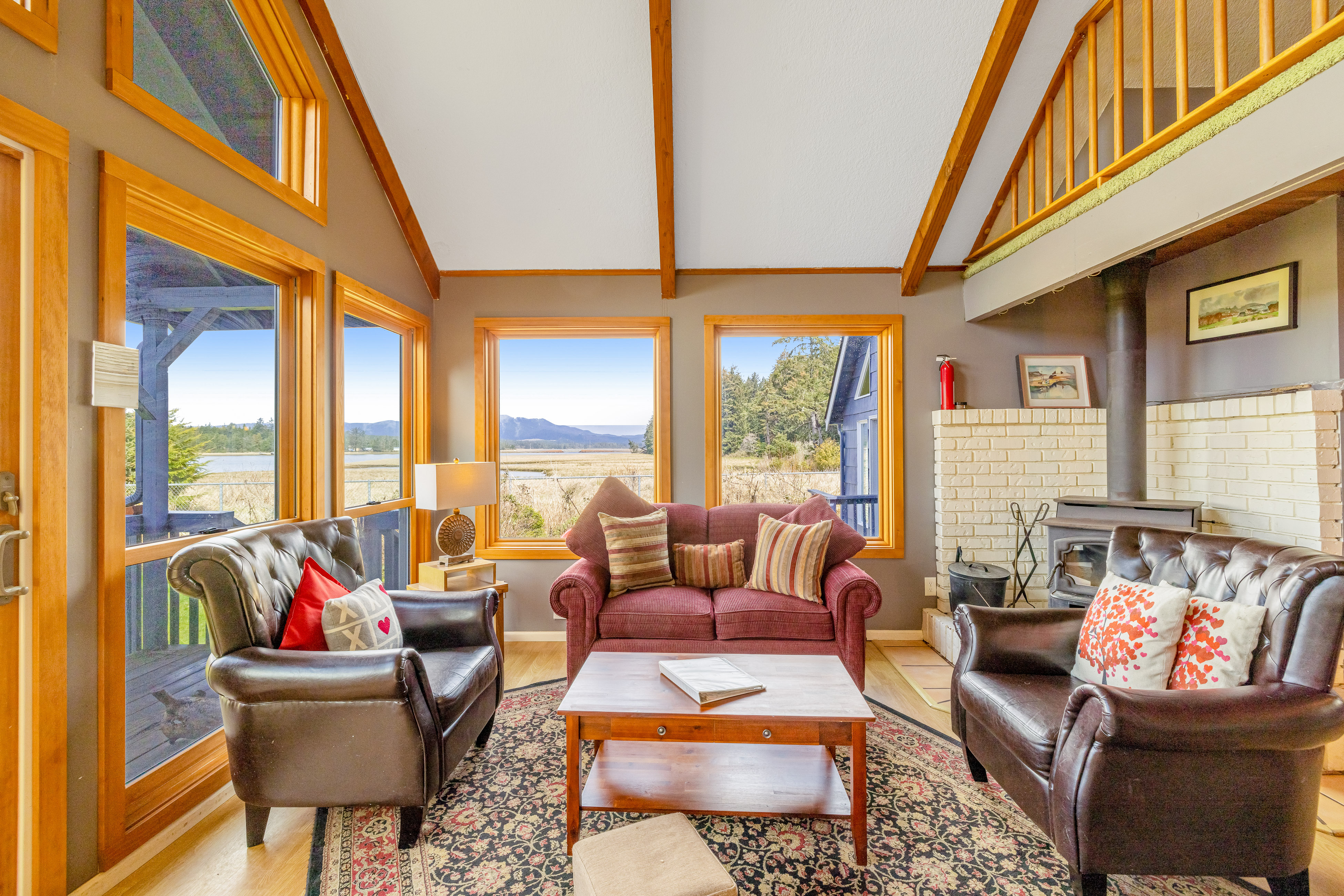 Serene Sandlake Bayfront Home with WiFi and Private Hot Tub Dogs Welcome