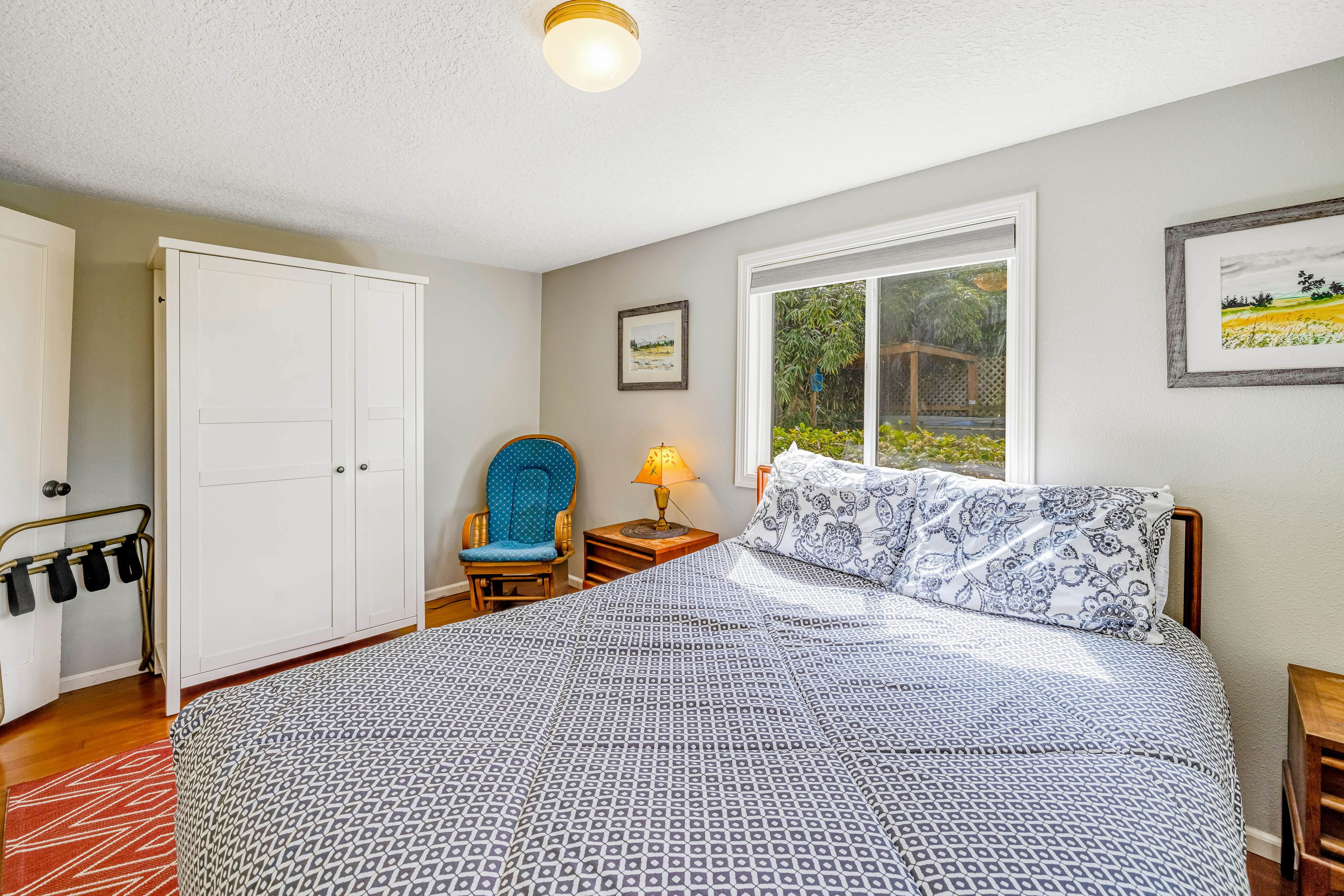 Serene Sandlake Bayfront Home with WiFi & Private Hot Tub - Dogs Welcome