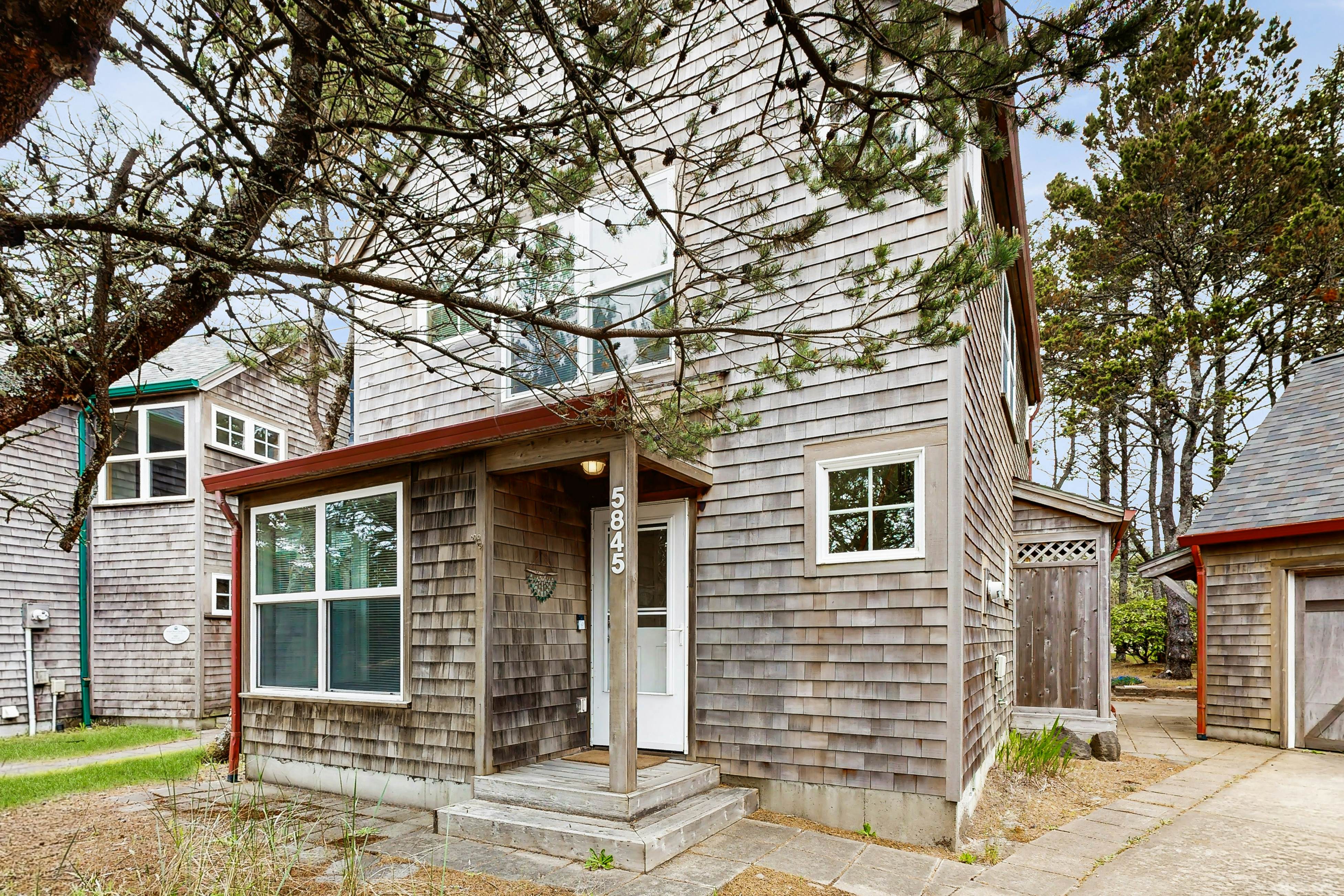 Modern, two-story, dog-friendly home located close to beaches & trails