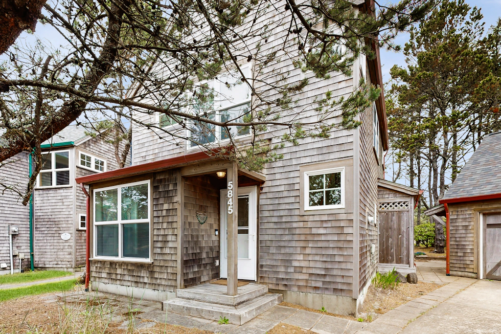 Modern two story dog friendly home located close to beaches and trails