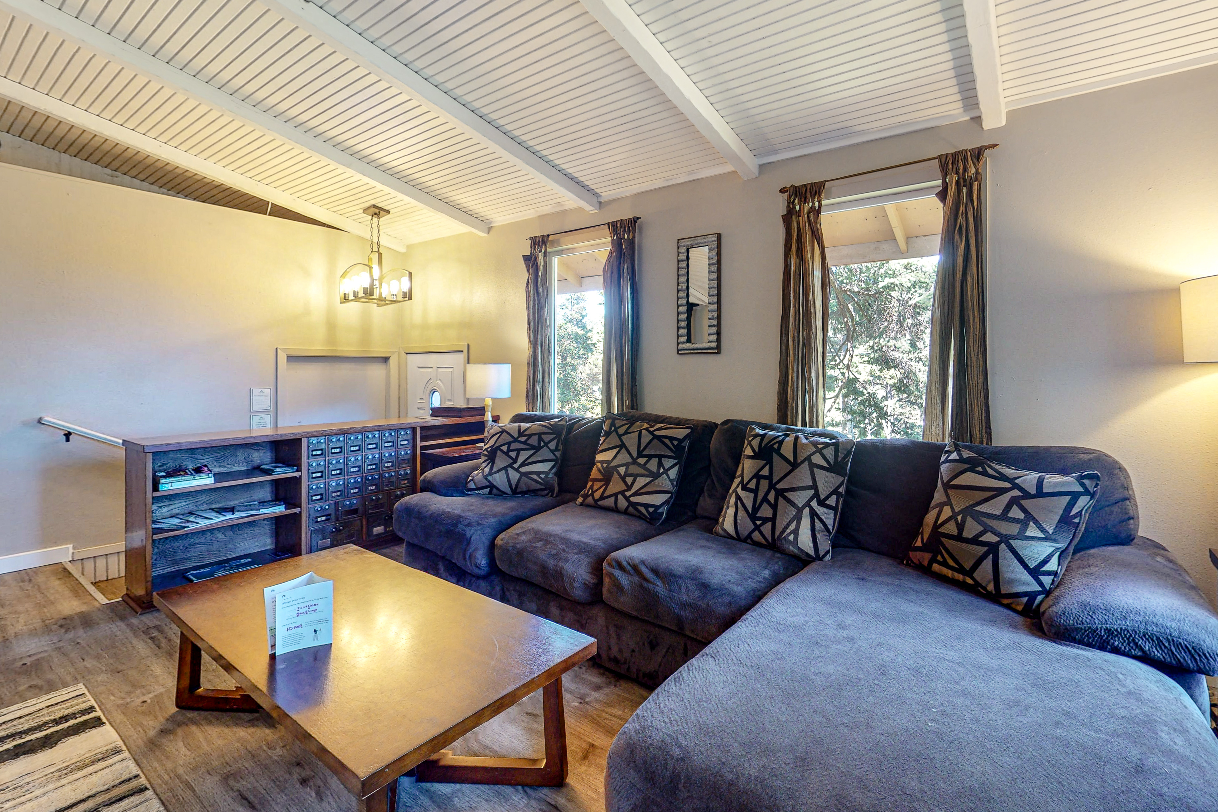 Nature lover s paradise next to Cape Kiwanda State Park walk to beach