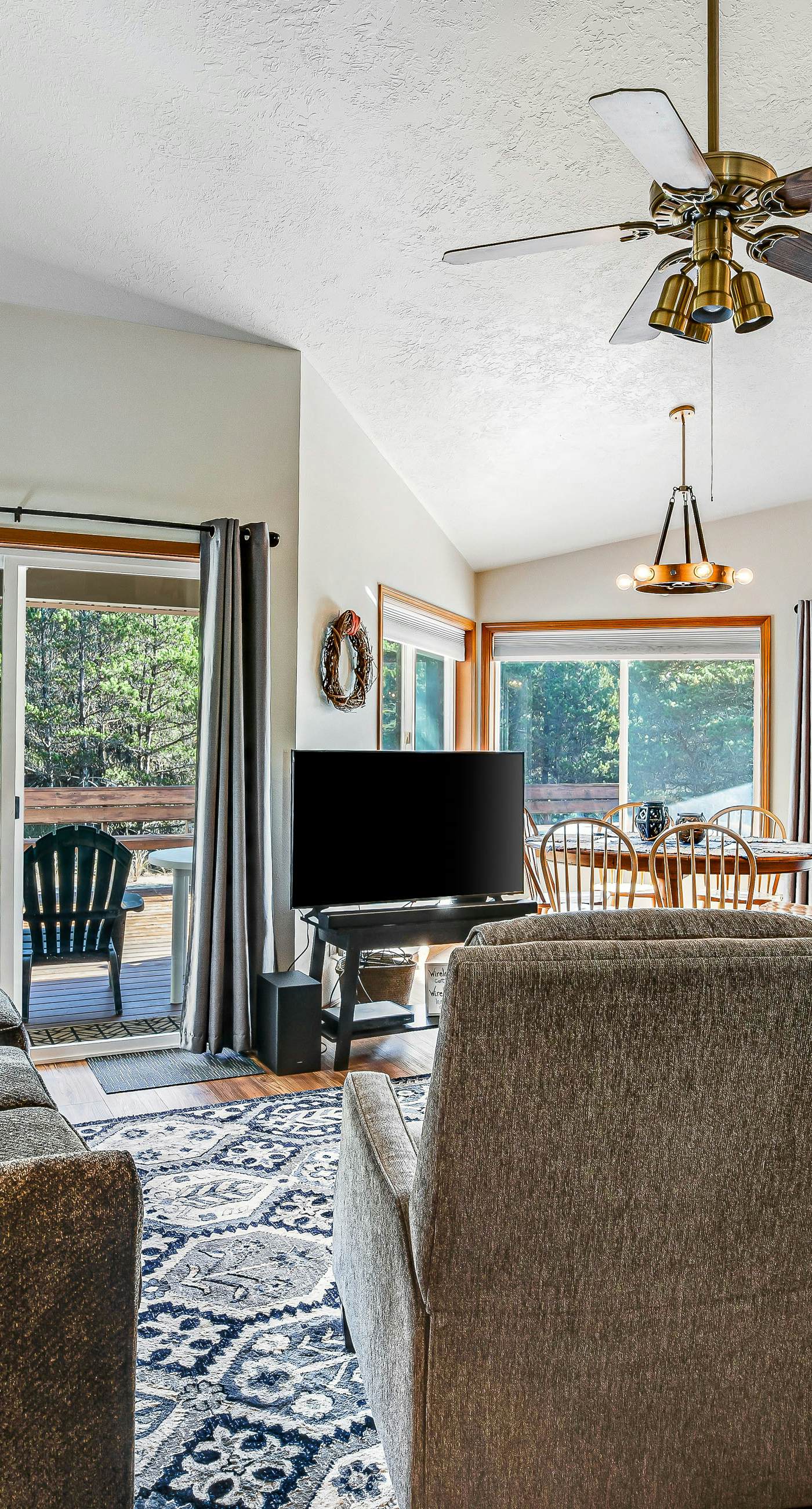 Cozy Home with Wood Stove WiFi Gas Grill and Large Deck Walk to Beach