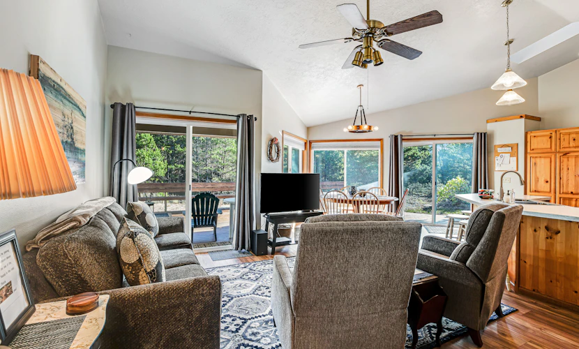 Cozy Home with Wood Stove WiFi Gas Grill and Large Deck Walk to Beach