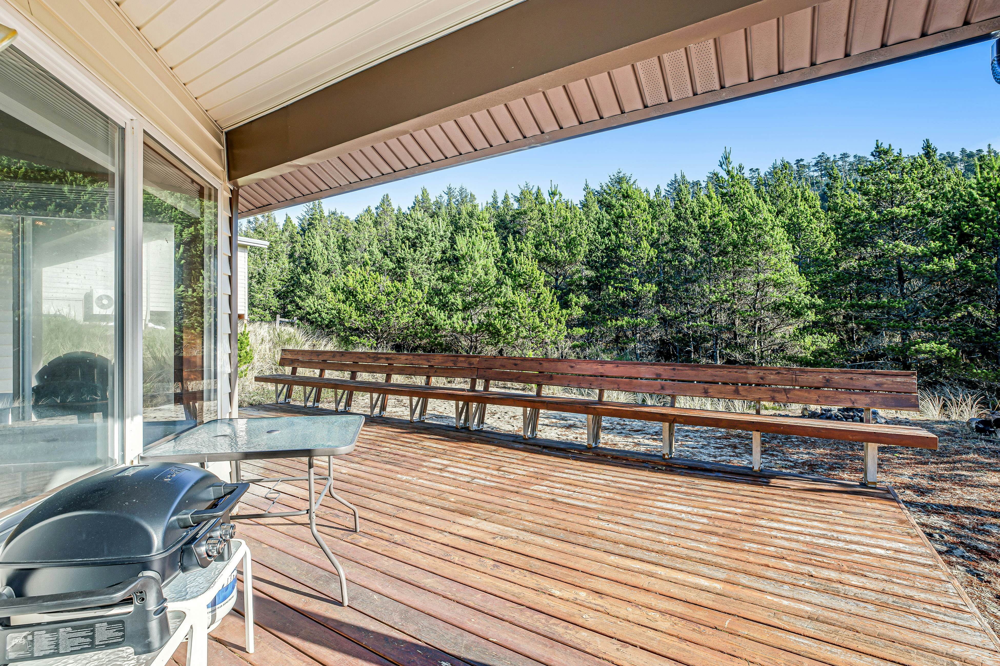 Cozy Home with Wood Stove, WiFi, Gas Grill, & Large Deck - Walk to Beach