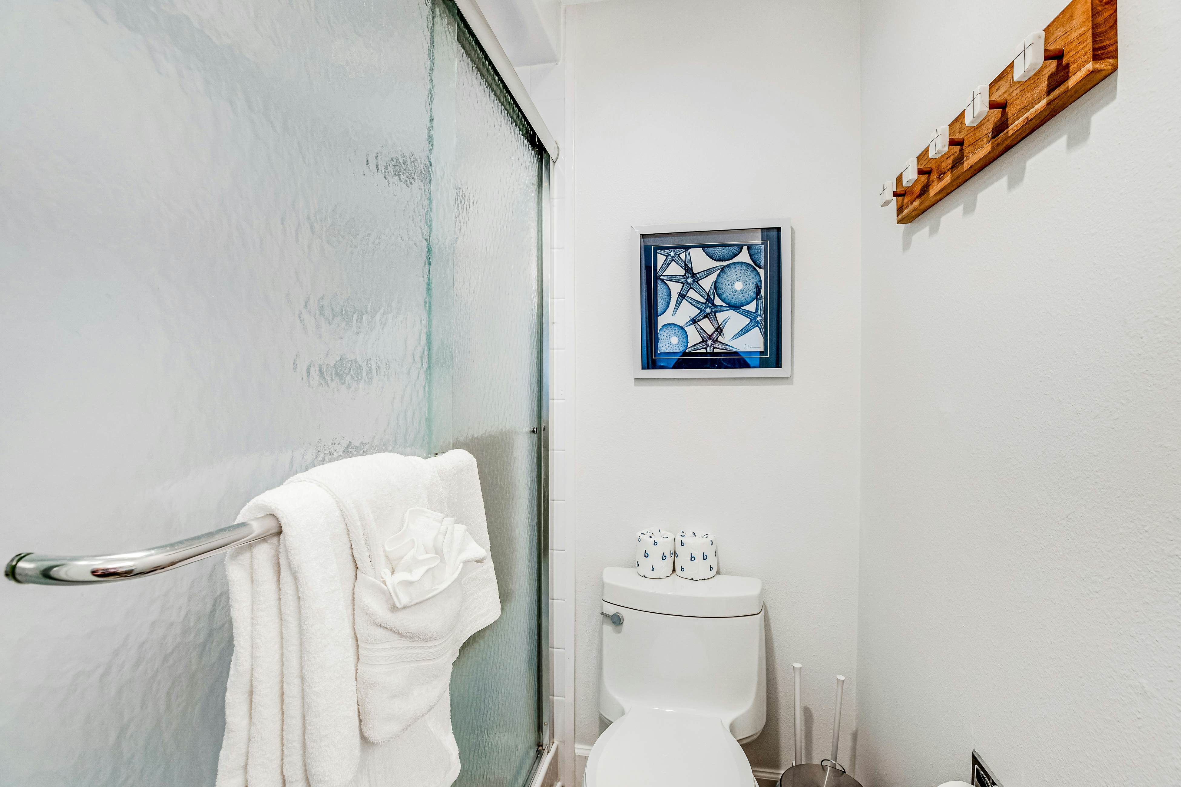 Vibrant, polished condo with oceanfront views, patio & W/D access