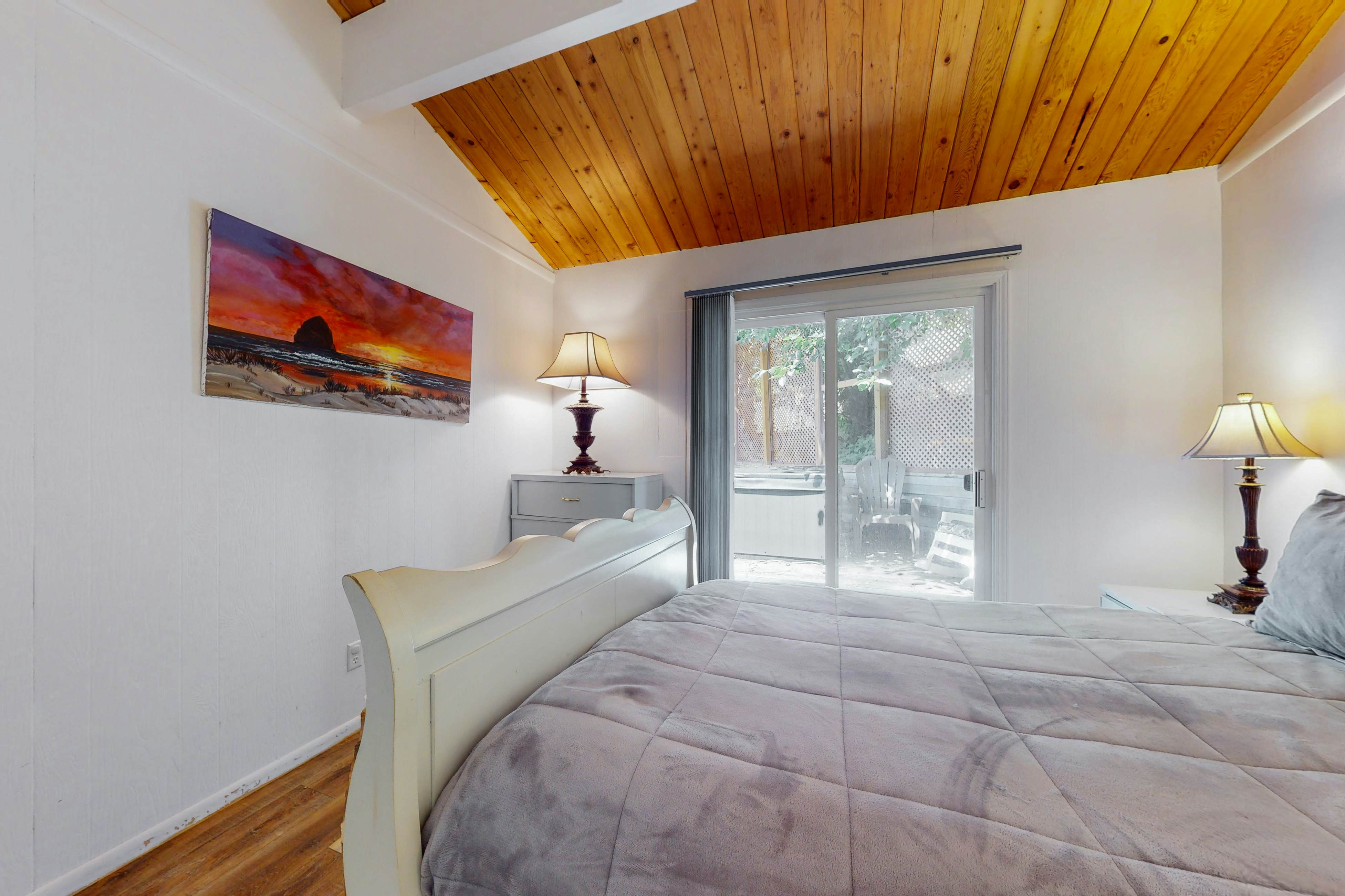 Family-Friendly Home with Hot Tub, Ocean View, and Entertainment - Near Beach