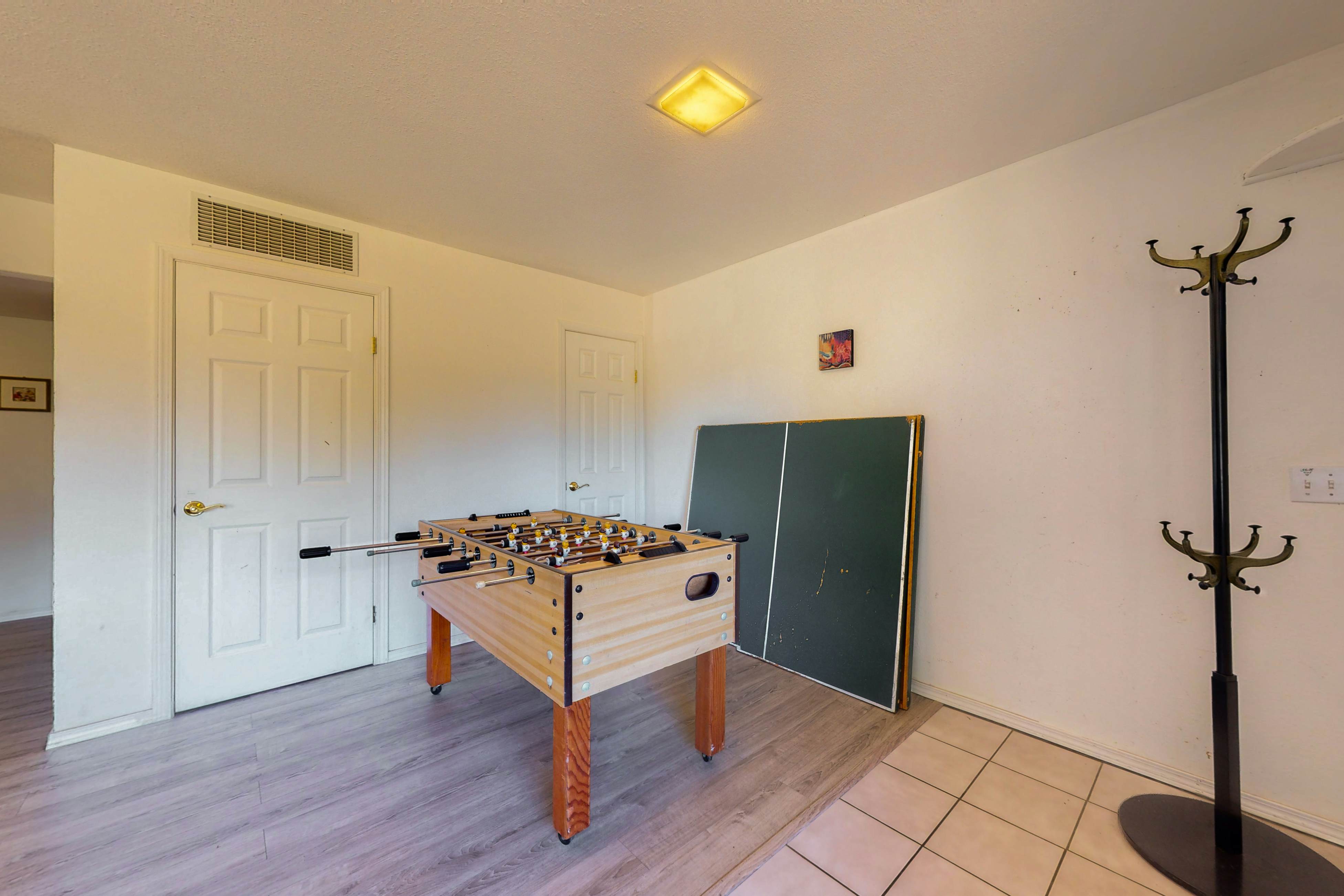 Family-Friendly Home with Hot Tub, Ocean View, and Entertainment - Near Beach