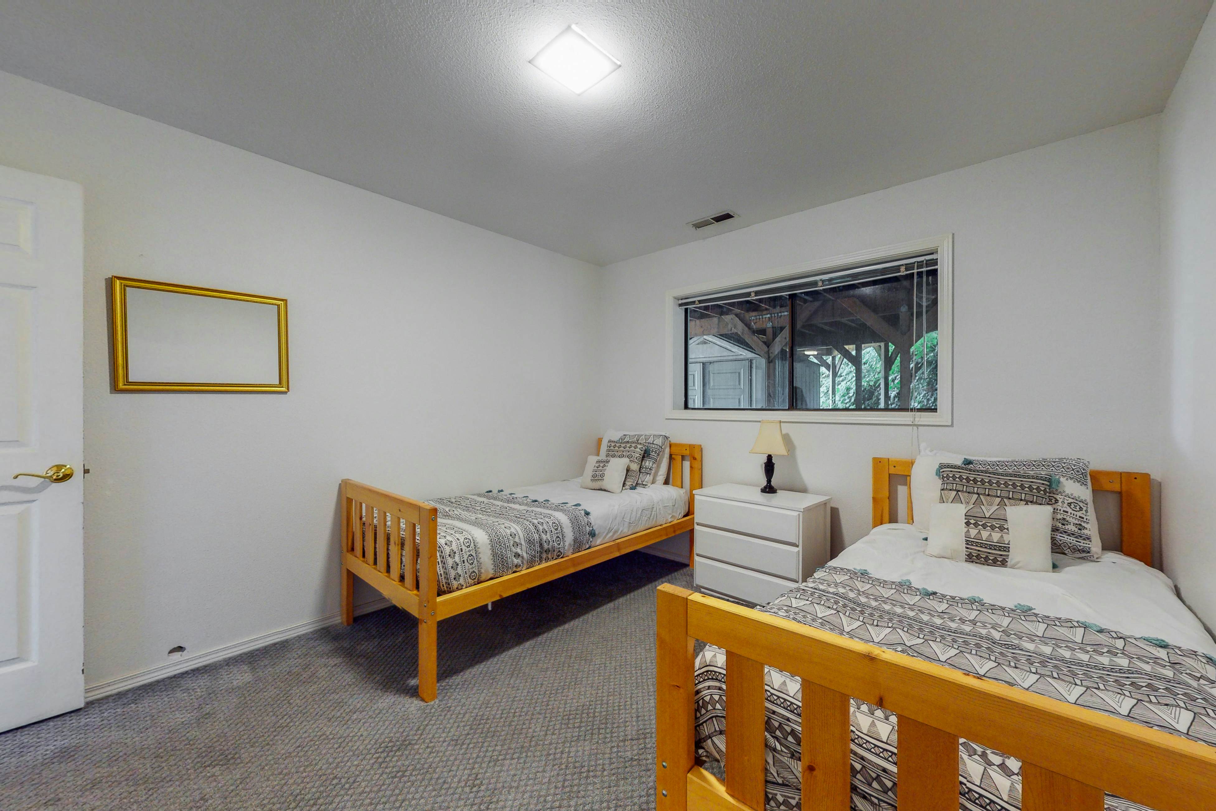 Family-Friendly Home with Hot Tub, Ocean View, and Entertainment - Near Beach