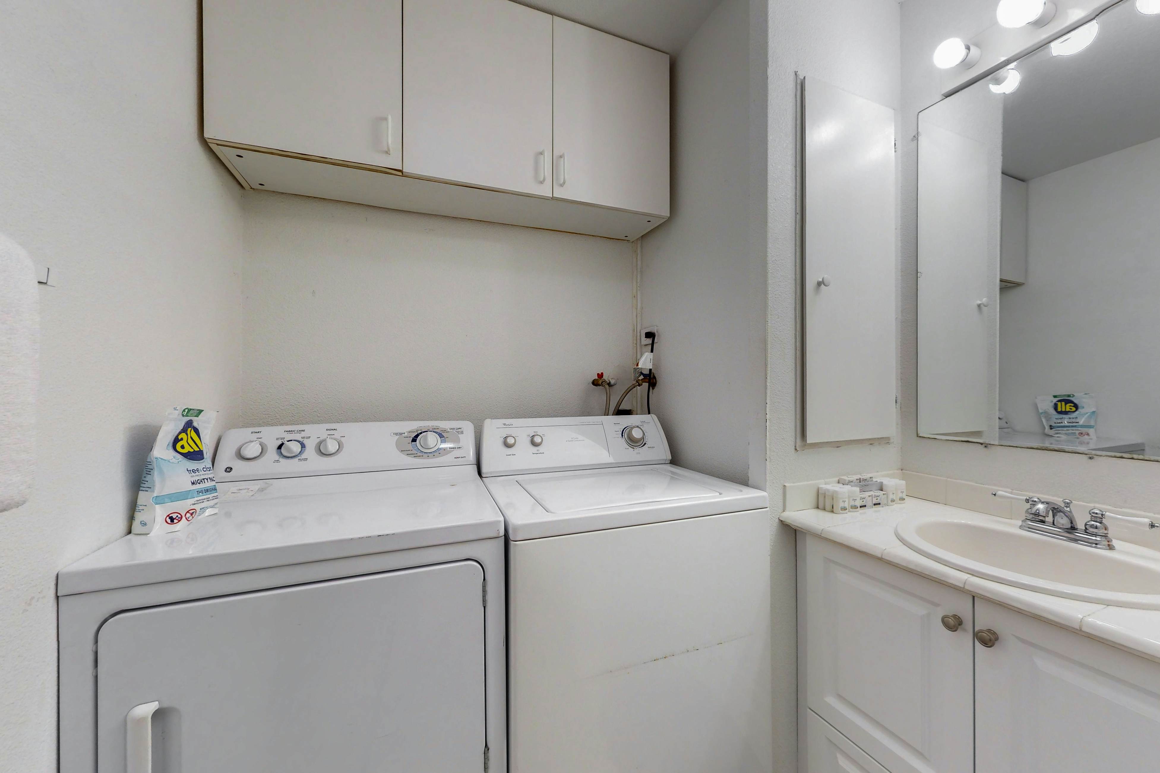 Family-Friendly Home with Hot Tub, Ocean View, and Entertainment - Near Beach