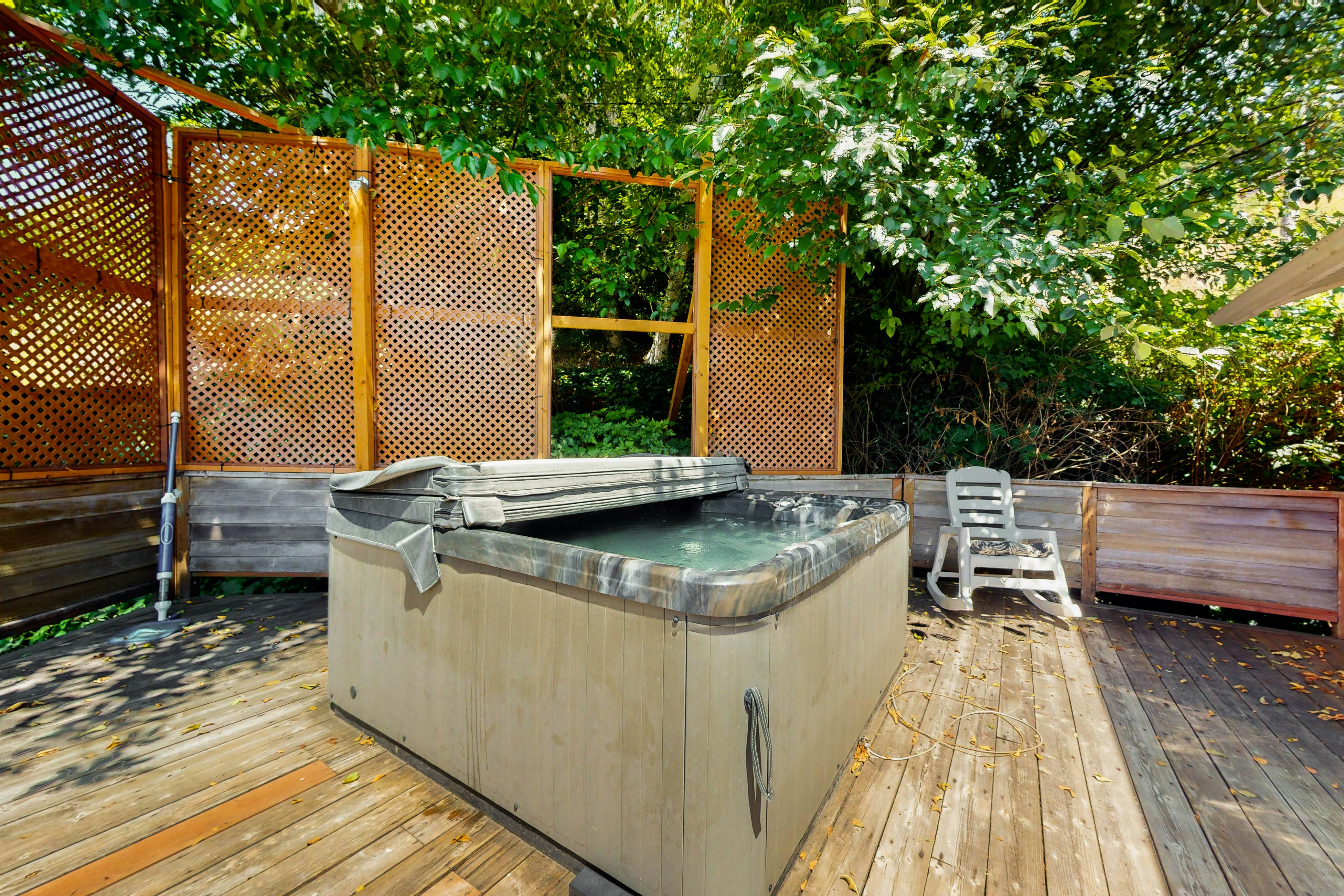 Family-Friendly Home with Hot Tub, Ocean View, and Entertainment - Near Beach