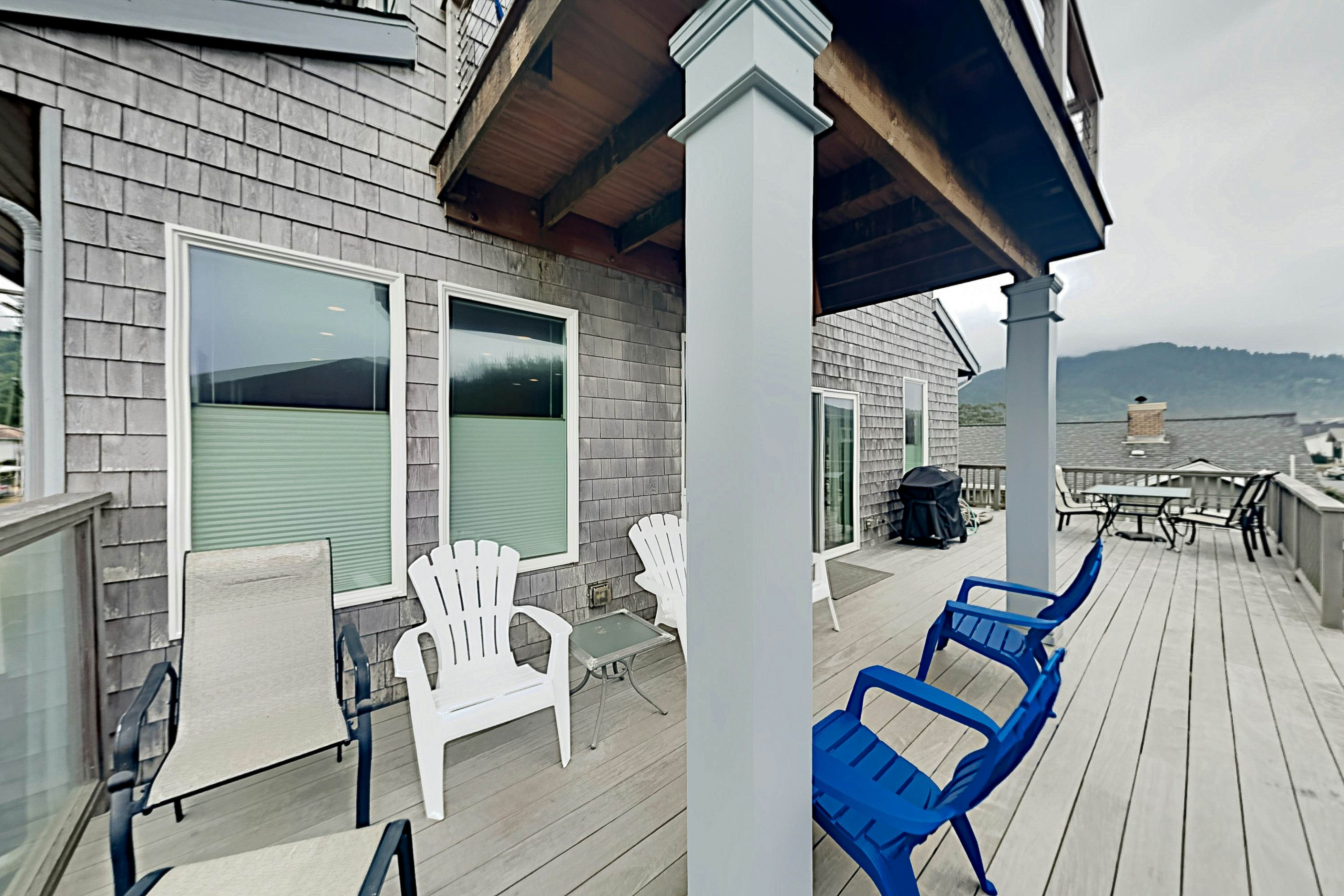 Expansive Beach Retreat | 2 Decks & Balcony | Corner Lot, 50’ to Ocean
