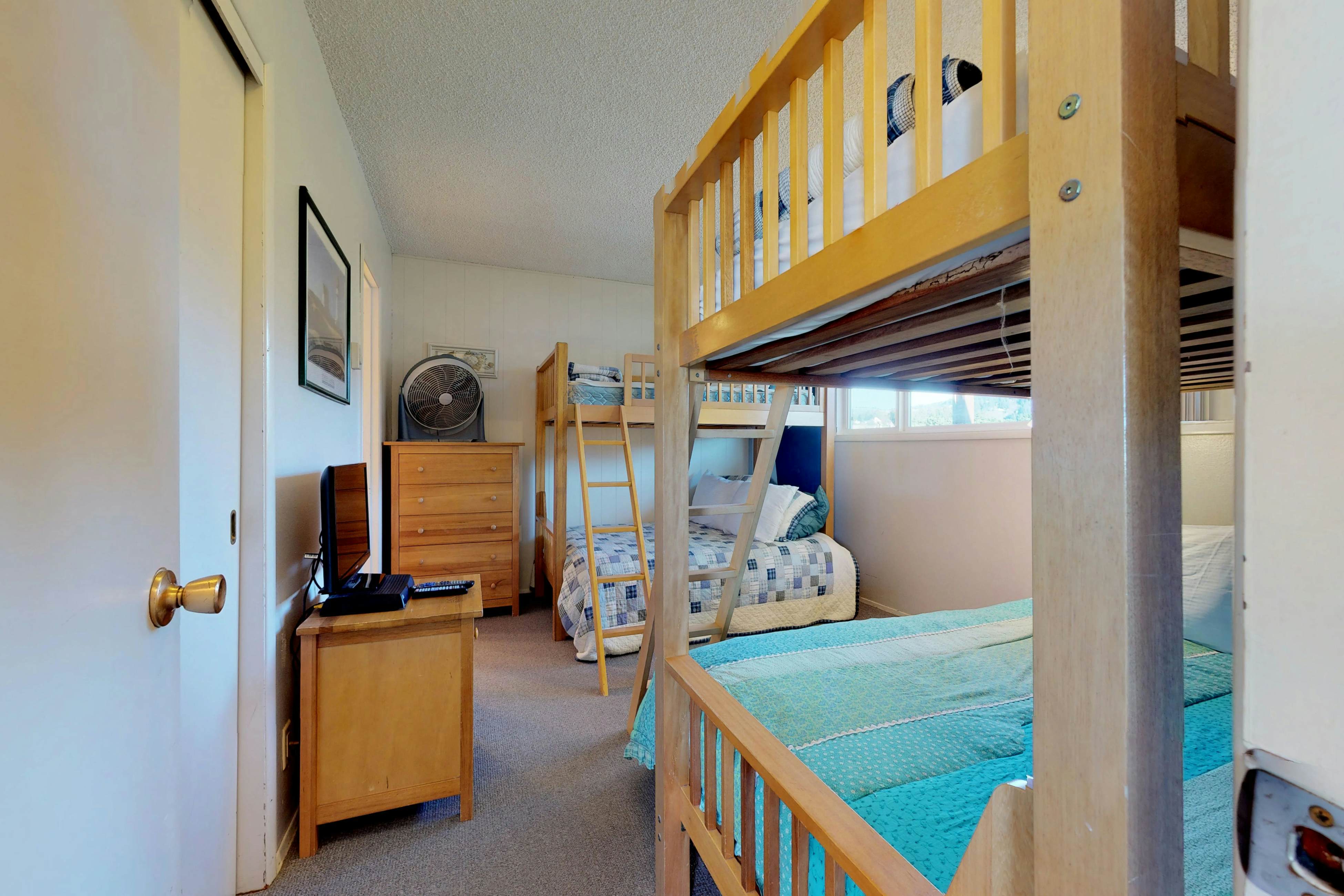 Dog friendly oceanfront condo with amazing ocean views steps to beach