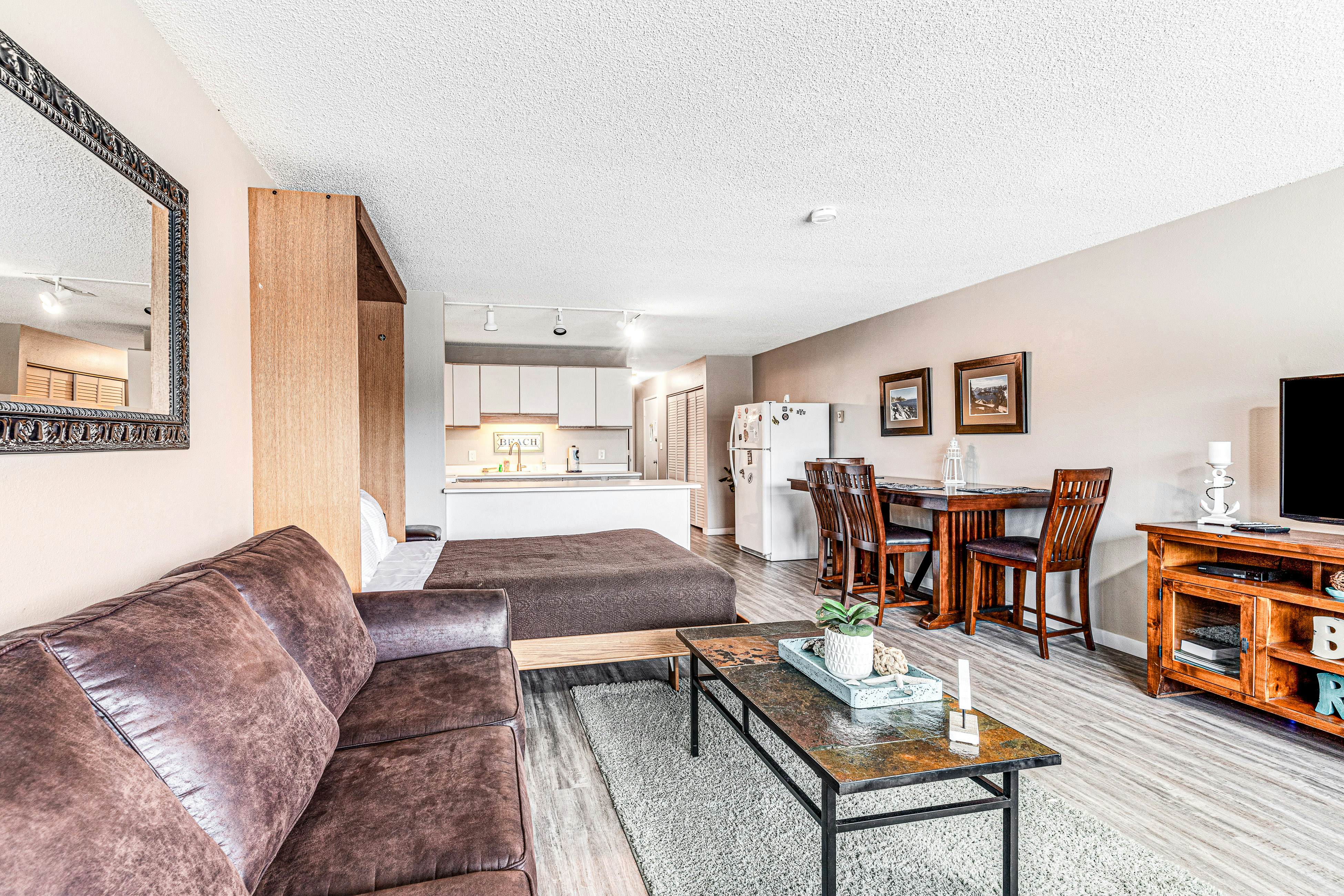 Oceanfront, 2nd-floor condo with river/ocean views, balcony & beach access