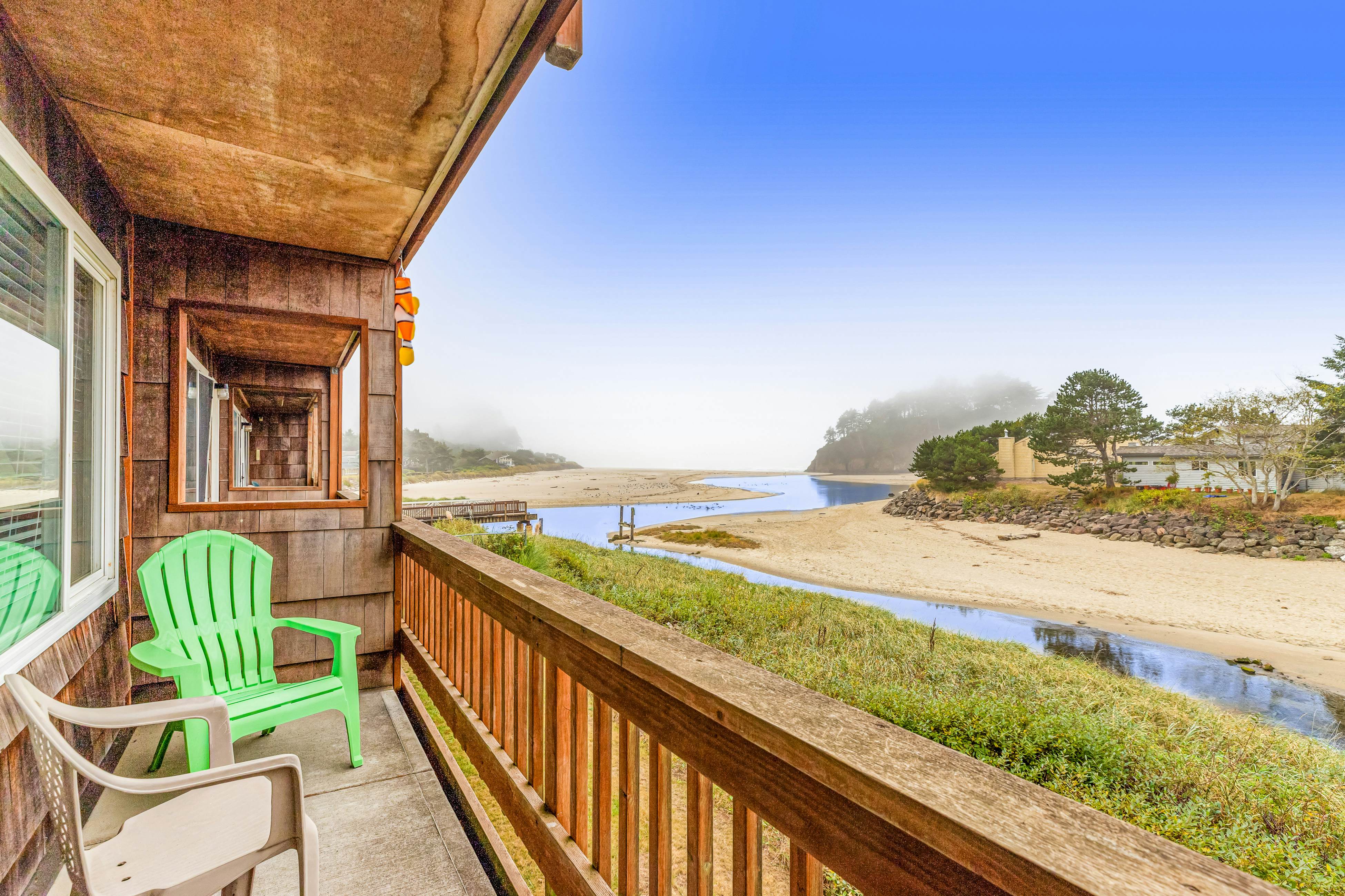 Oceanfront, 2nd-floor condo with river/ocean views, balcony & beach access