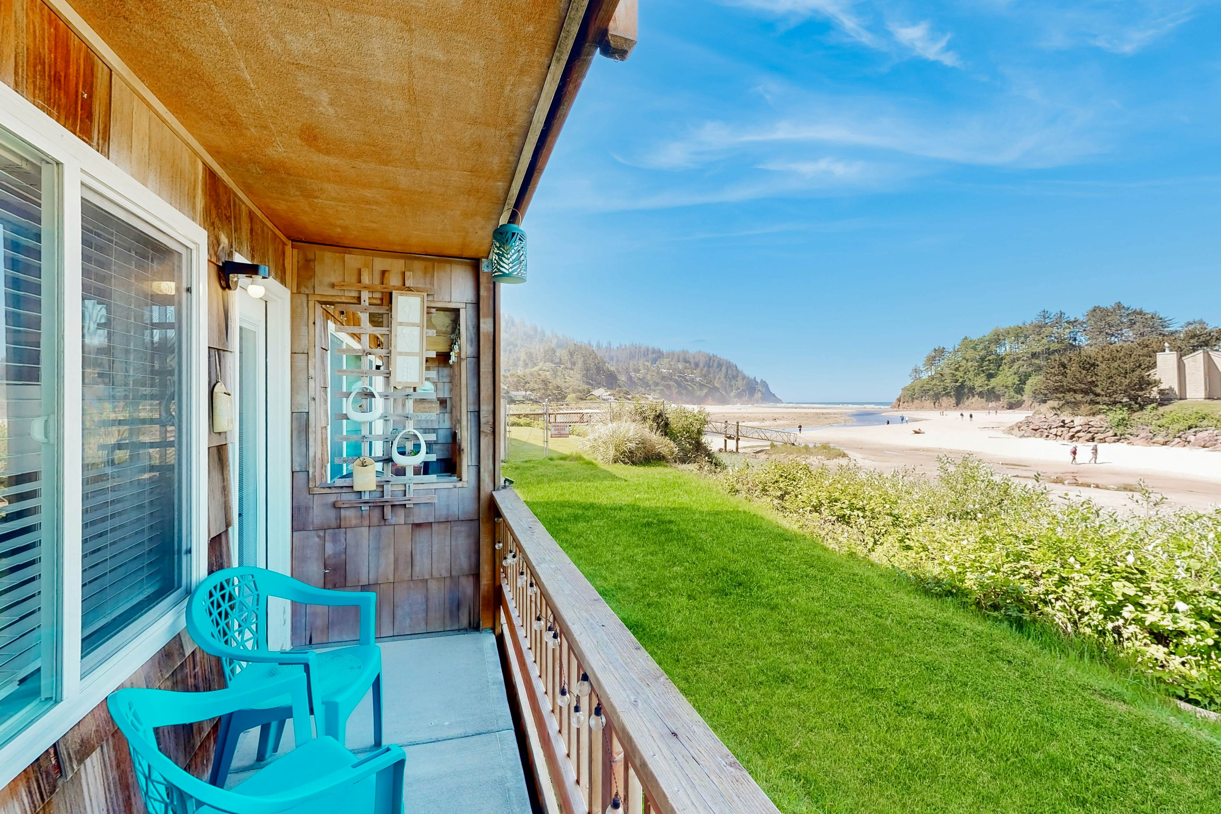 Creekfront Condo w/Private Patio, Beach Access, Shared W/D, Gas Grill, and Views