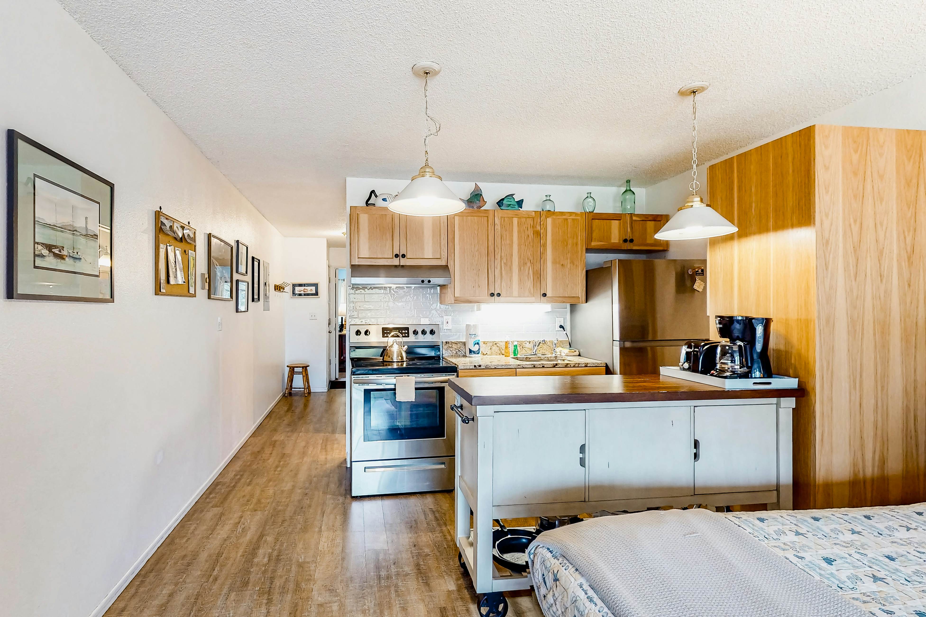 Dog-friendly, riverfront suite at oceanfront Proposal Rock Inn - steps to beach