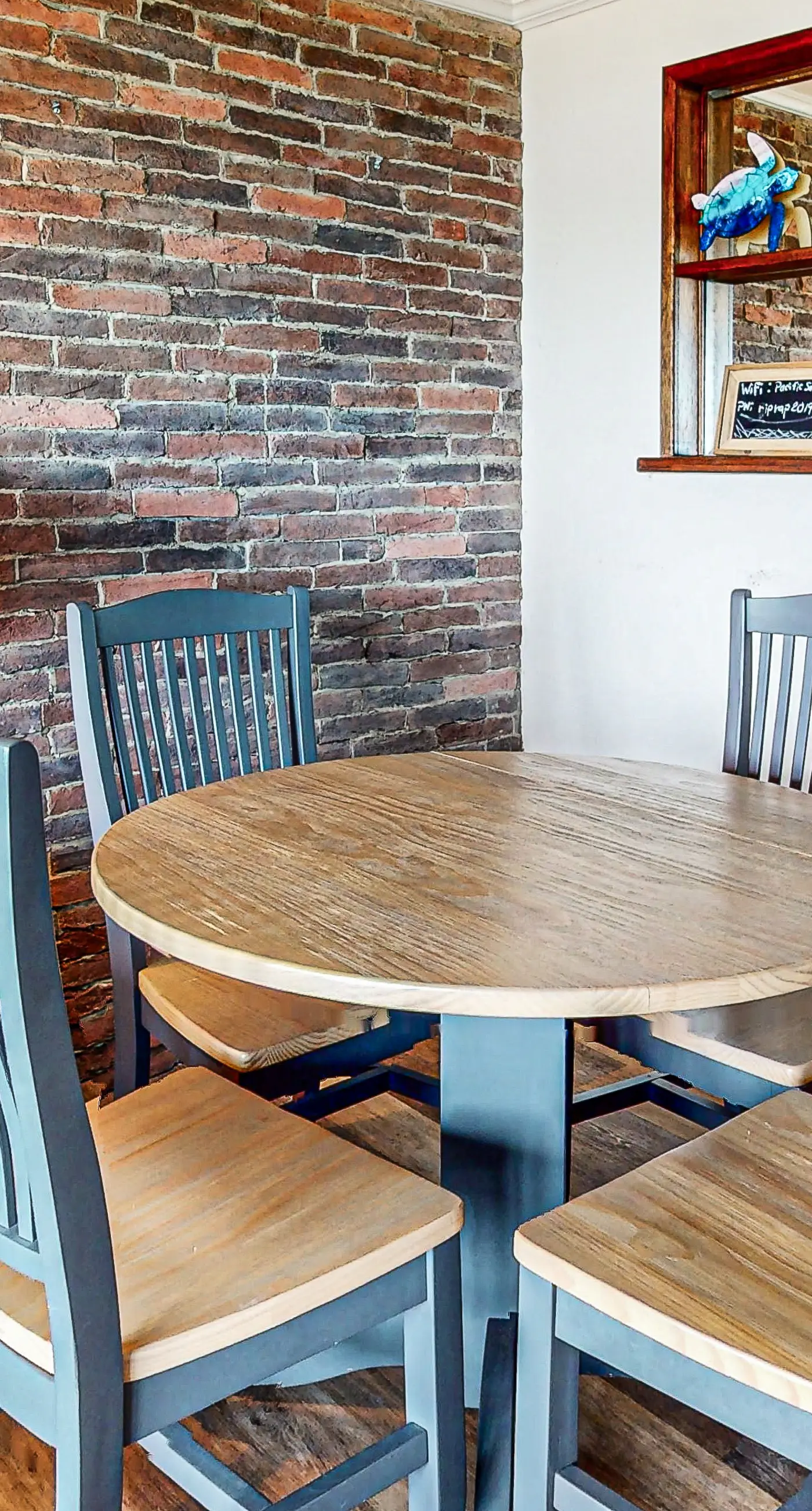 Oceanfront ground level condo with fireplace and updated kitchen dog friendly