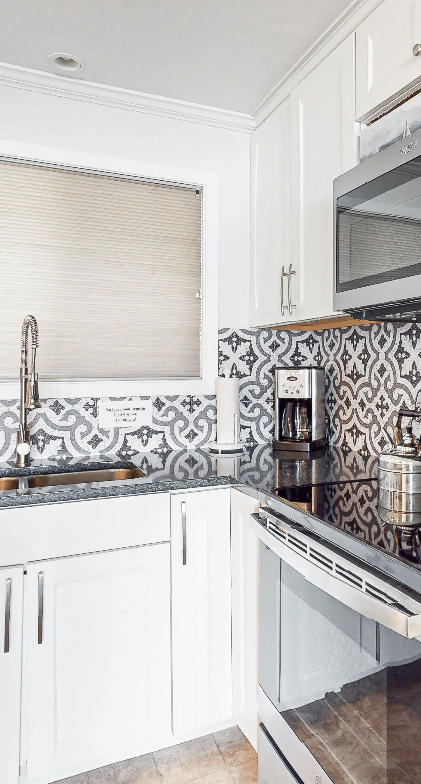 Oceanfront ground level condo with fireplace and updated kitchen dog friendly