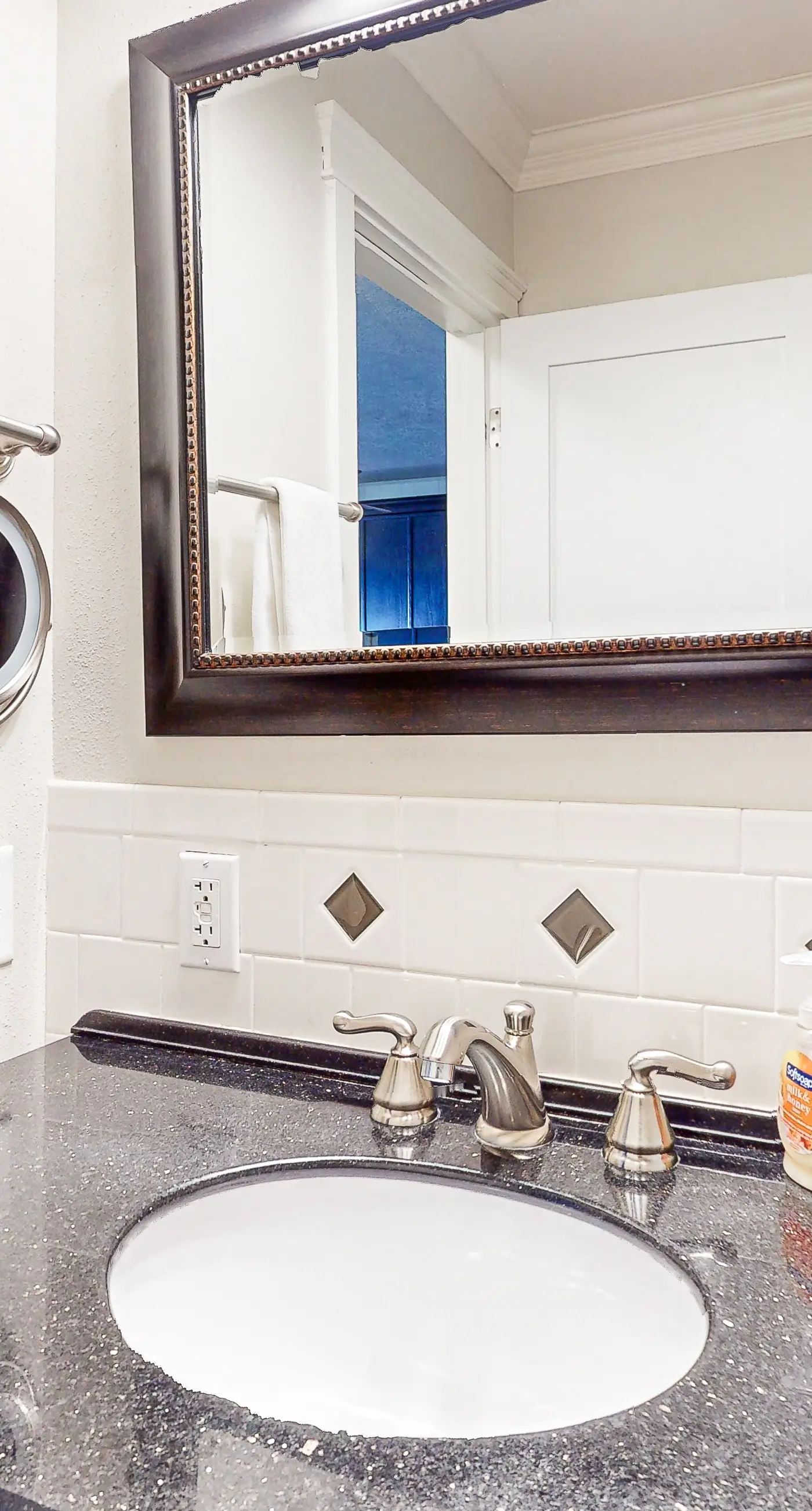 Oceanfront ground level condo with fireplace and updated kitchen dog friendly