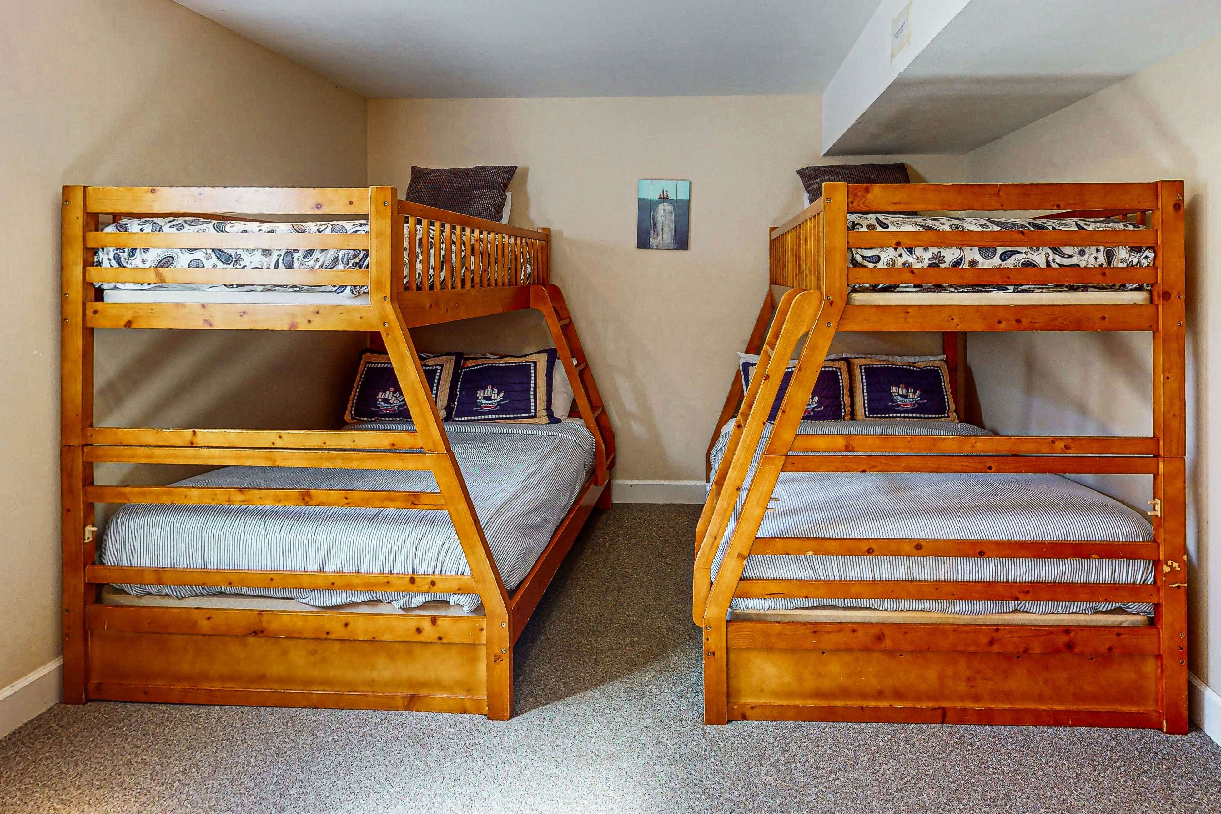 Gorgeous ocean view home with hot tub game room steps to beach