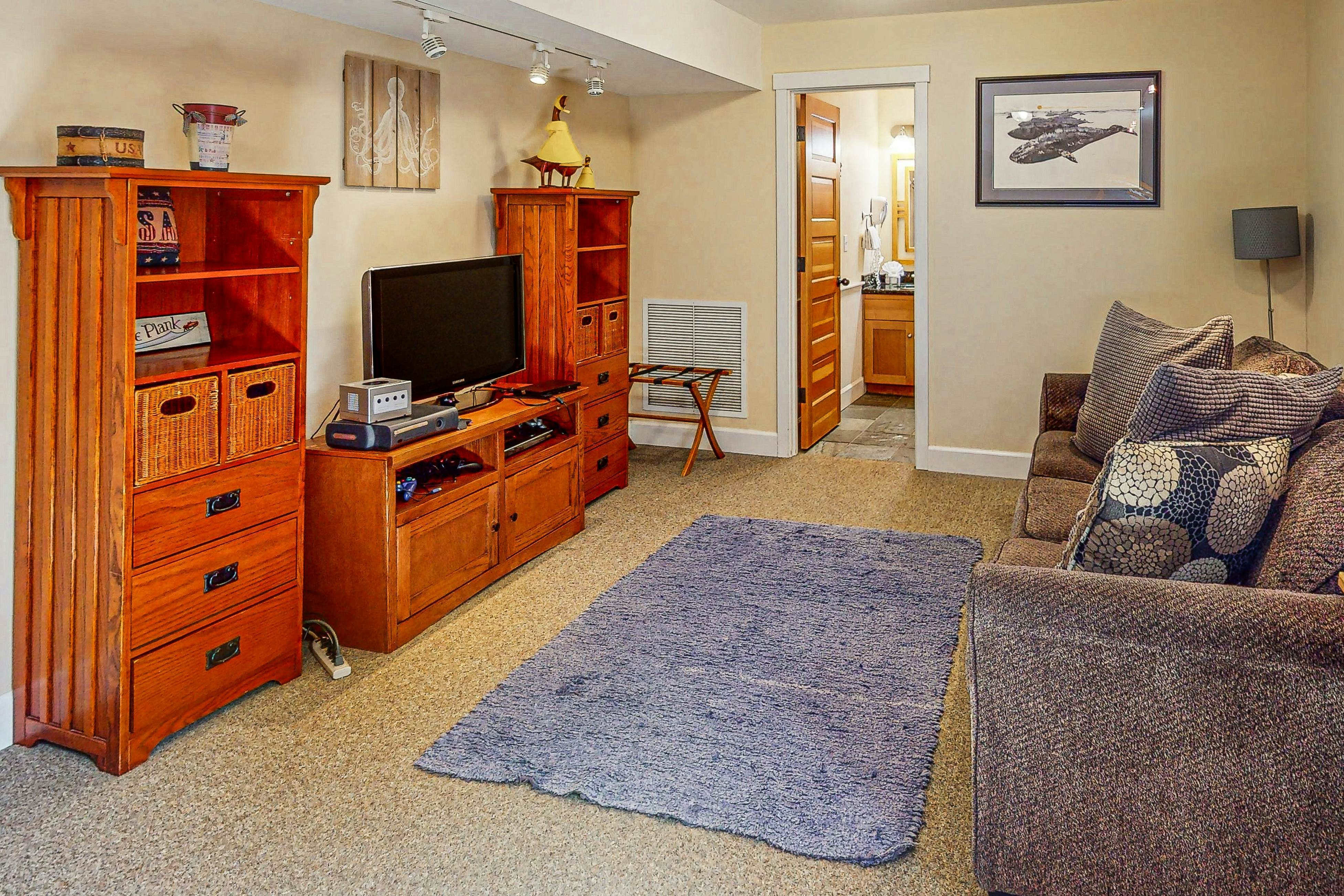 Gorgeous ocean view home with hot tub game room steps to beach