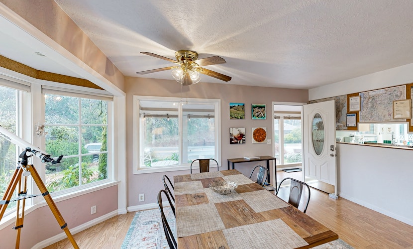 Dog Friendly Two Story Home near the Beach with Free WiFi Gas Grill and Firepit