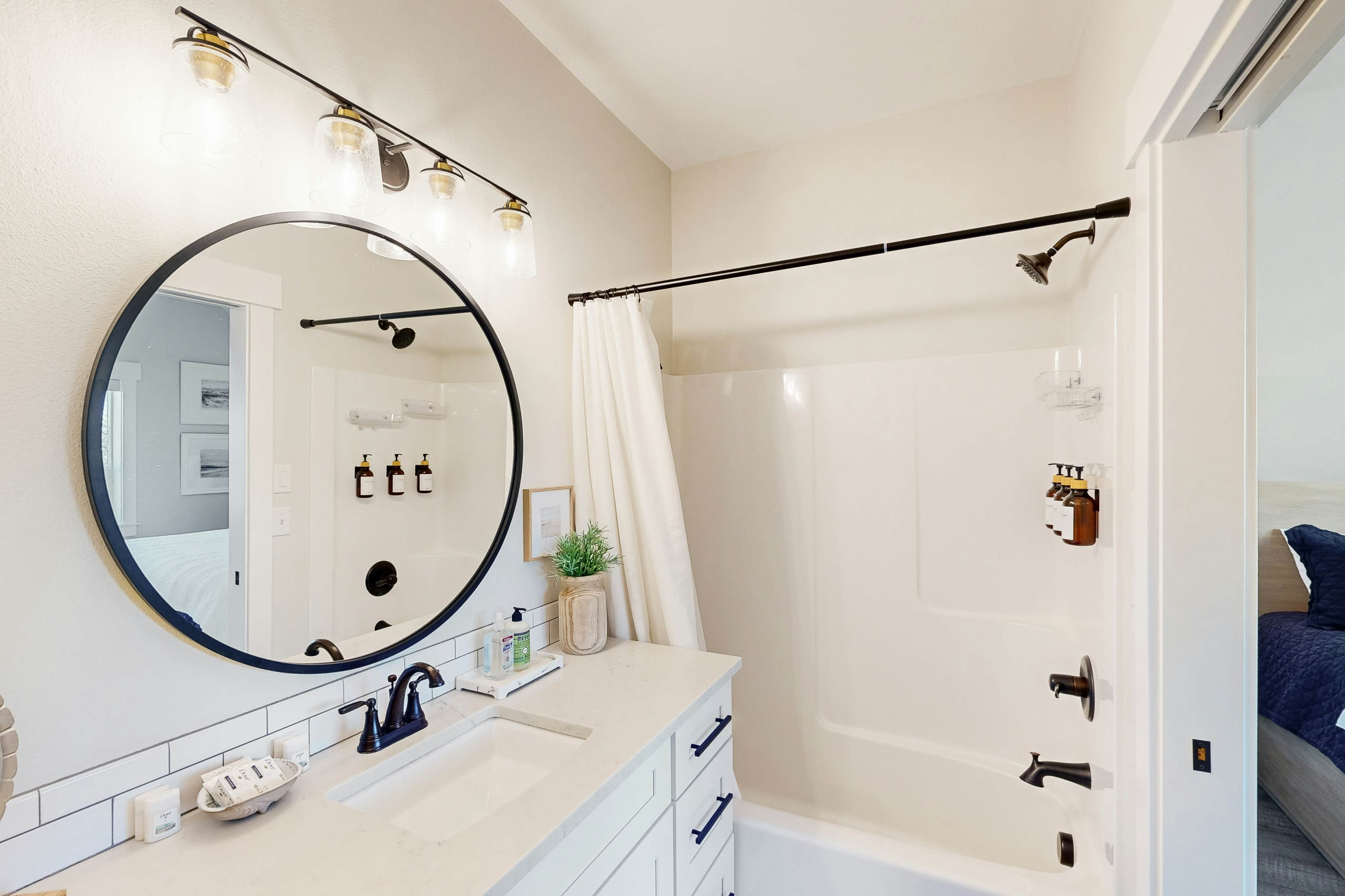 Beautiful family-friendly home with private hot tub, walk to beach, shared pool