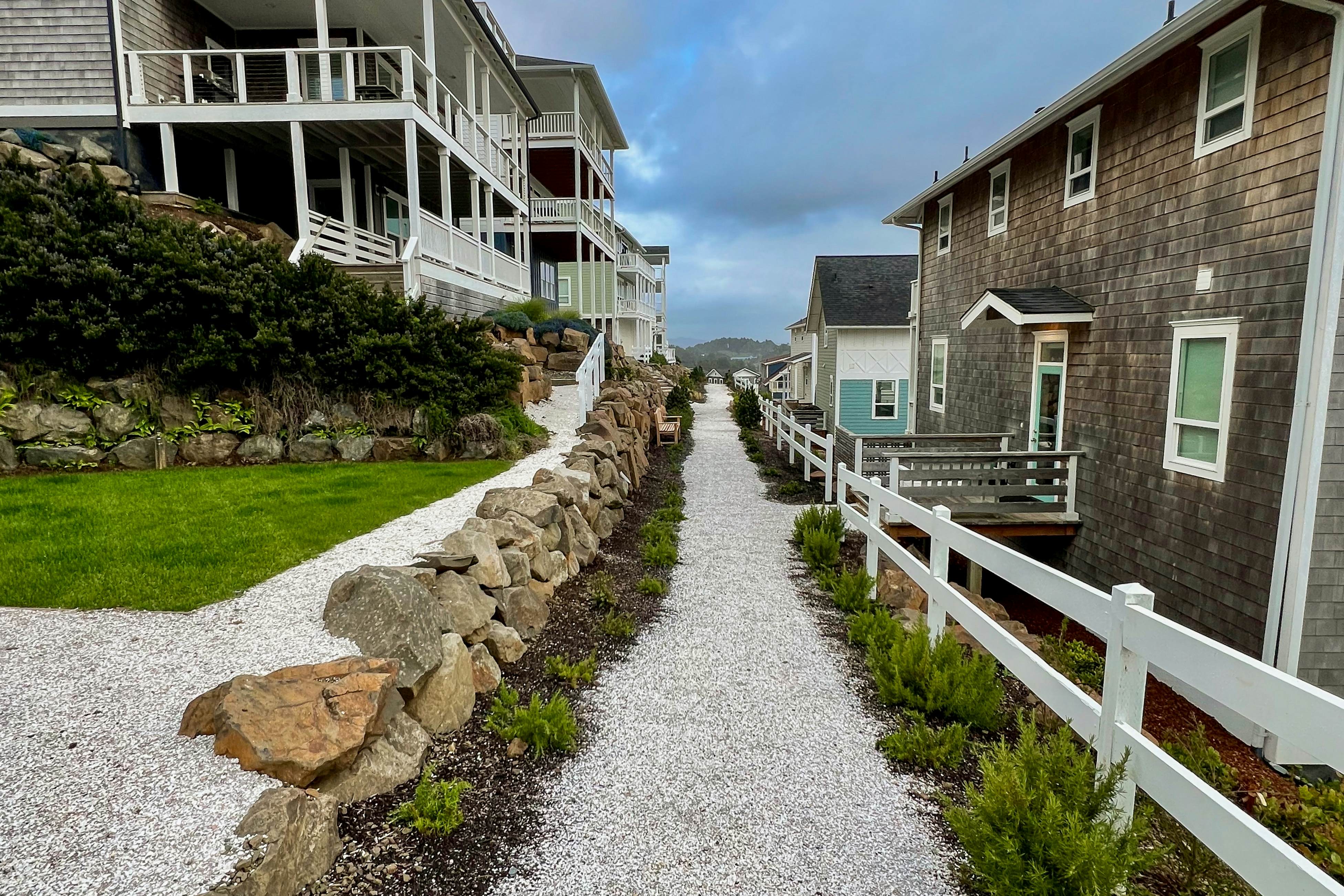 Beautiful family-friendly home with private hot tub, walk to beach, shared pool