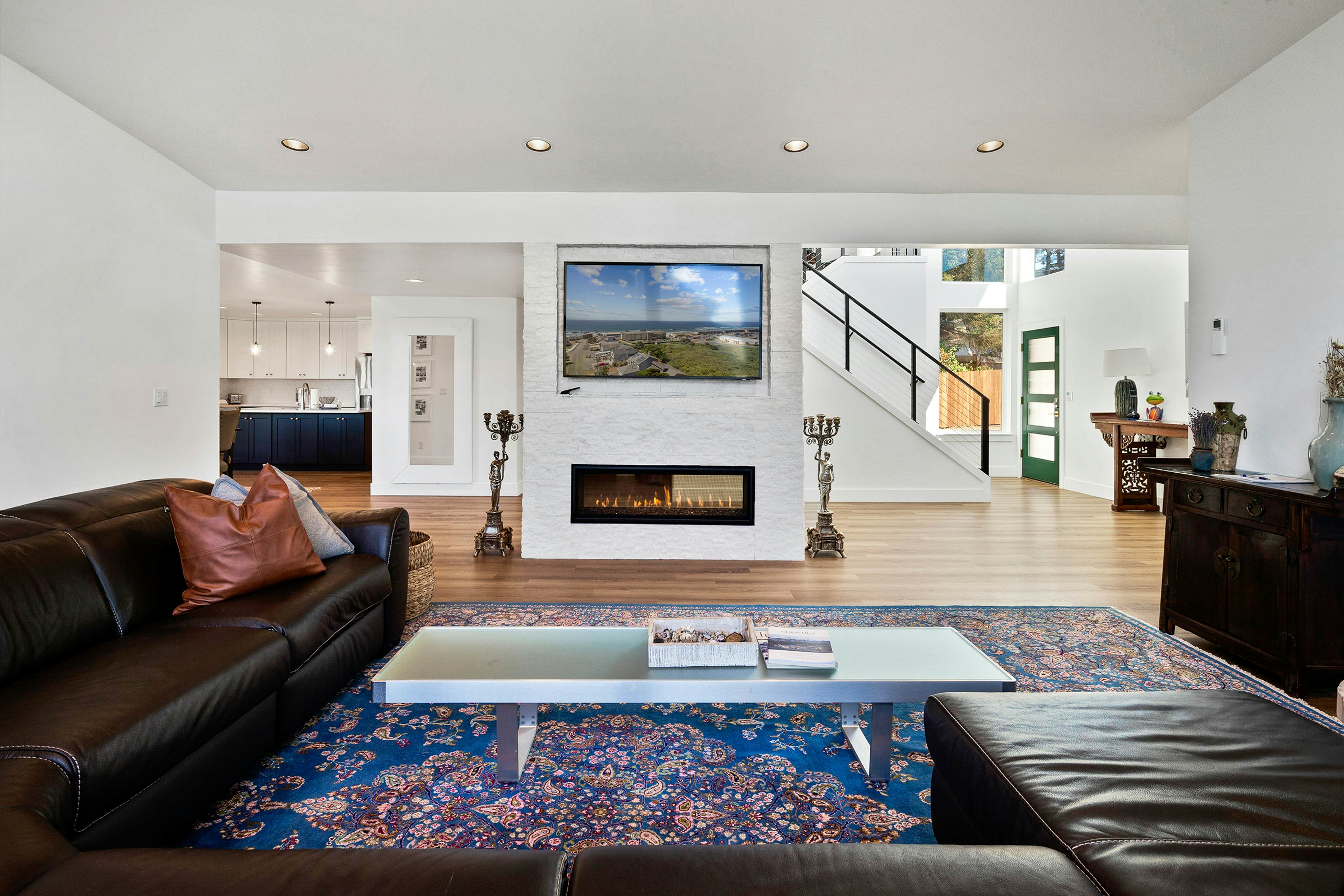 Spacious home with ocean view, enclosed yard, fireplace, hut tub, washer & dryer