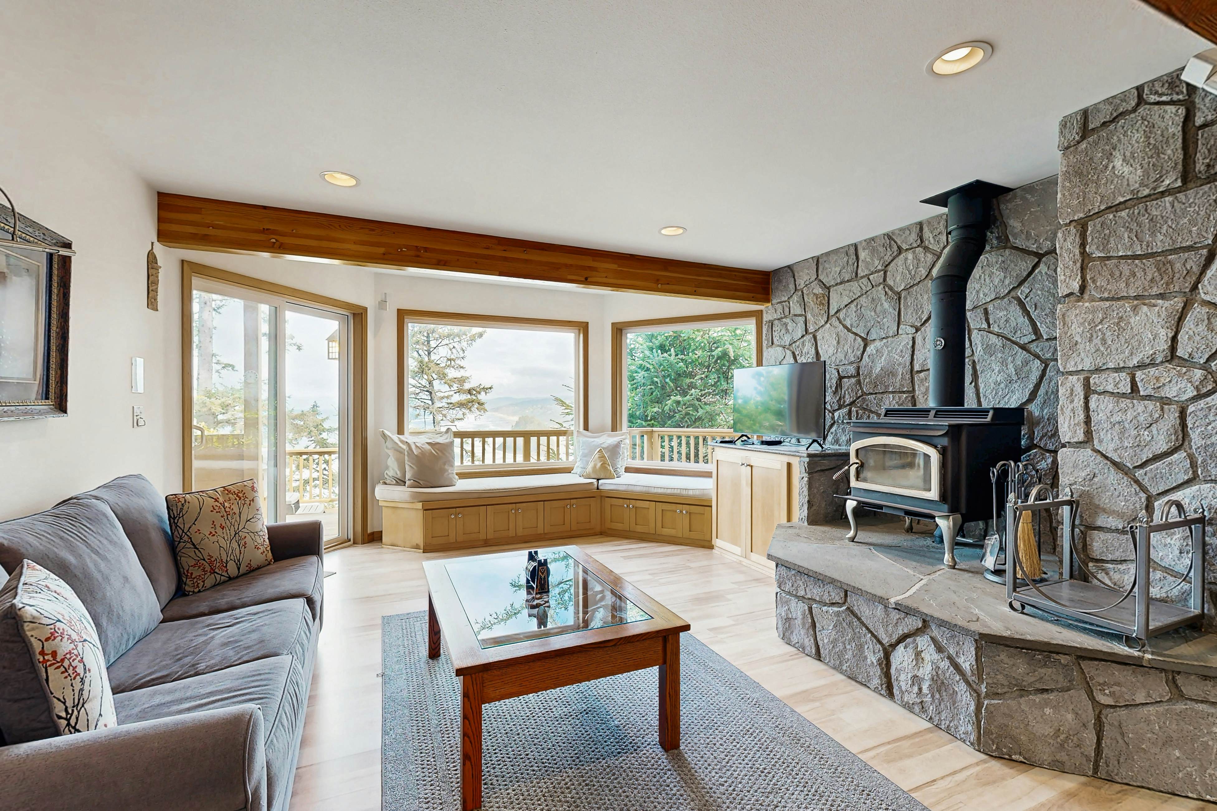 Dog-Friendly Home with Private Hot Tub and Views of Proposal Rock and the Ocean