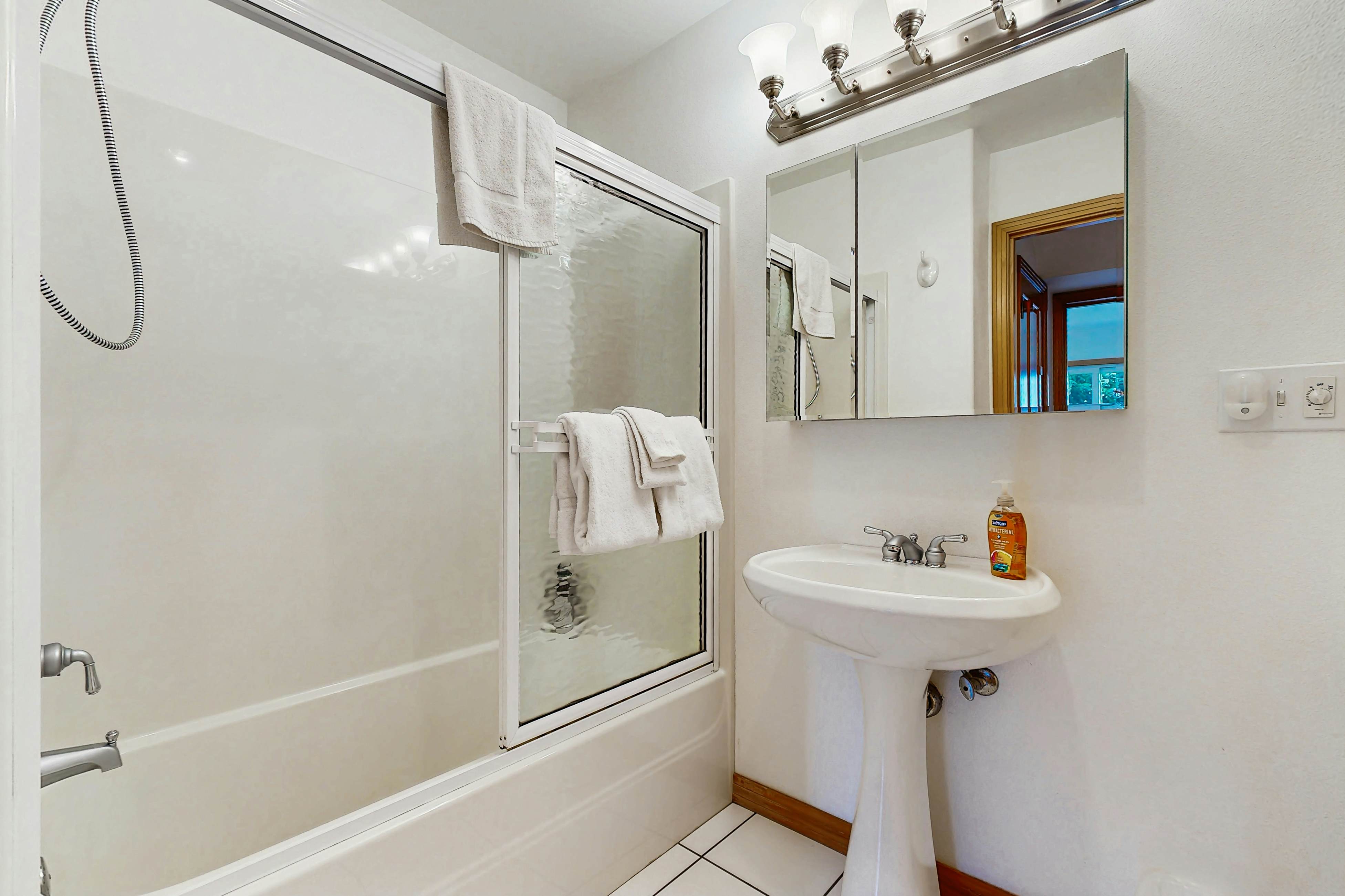 Dog-Friendly Home with Private Hot Tub and Views of Proposal Rock and the Ocean